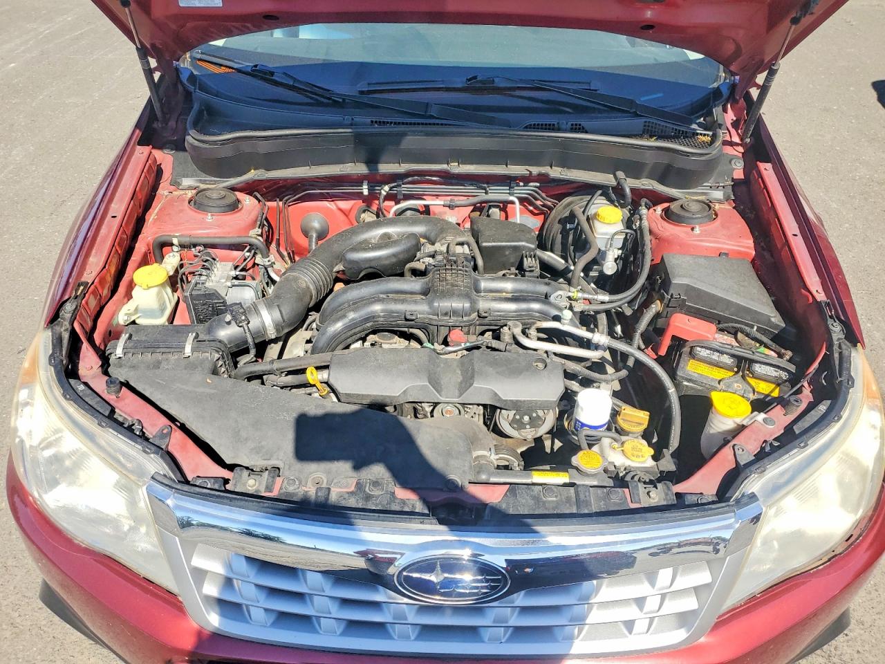 2012 Subaru Forester 2.5x Premium Red vin: JF2SHADC9CH452323