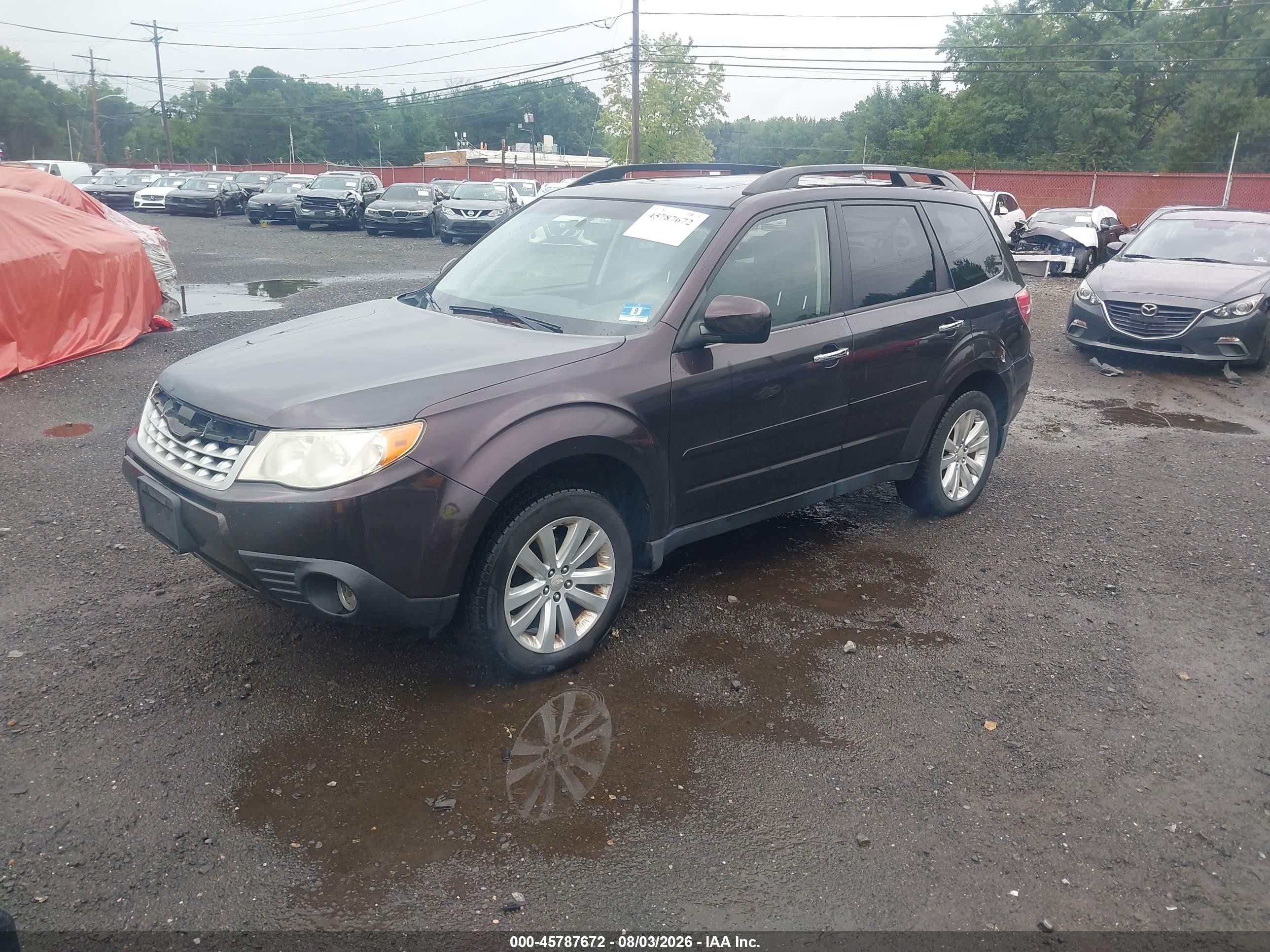 2013 Subaru Forester 2.5x Premium Purple vin: JF2SHADC9DH403799