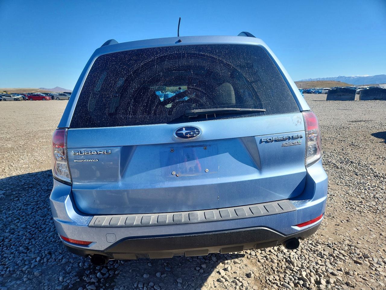 2011 Subaru Forester 2.5x Premium Blue vin: JF2SHADCXBH757697