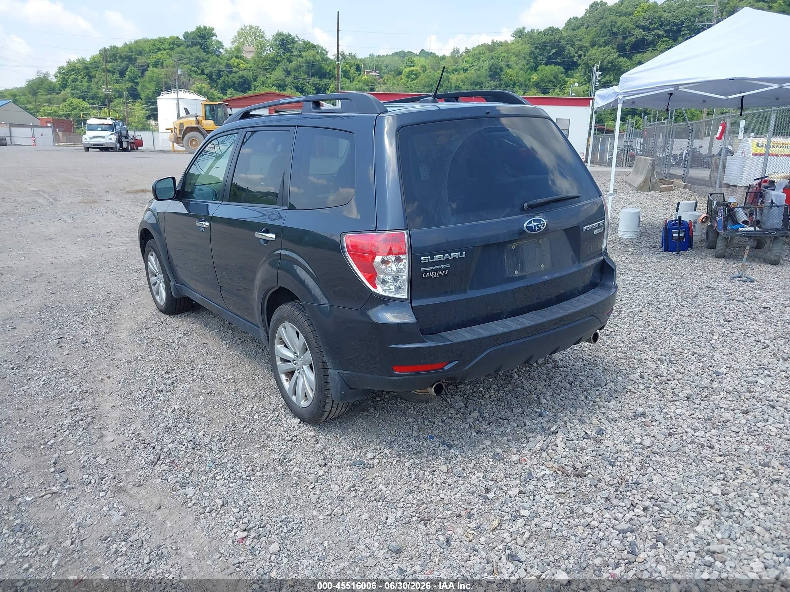 2011 Subaru Forester 2.5x Premium Black vin: JF2SHADCXBH759949