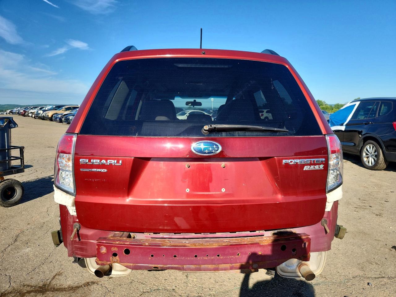 2011 Subaru Forester 2.5x Premium Maroon vin: JF2SHADCXBH764536