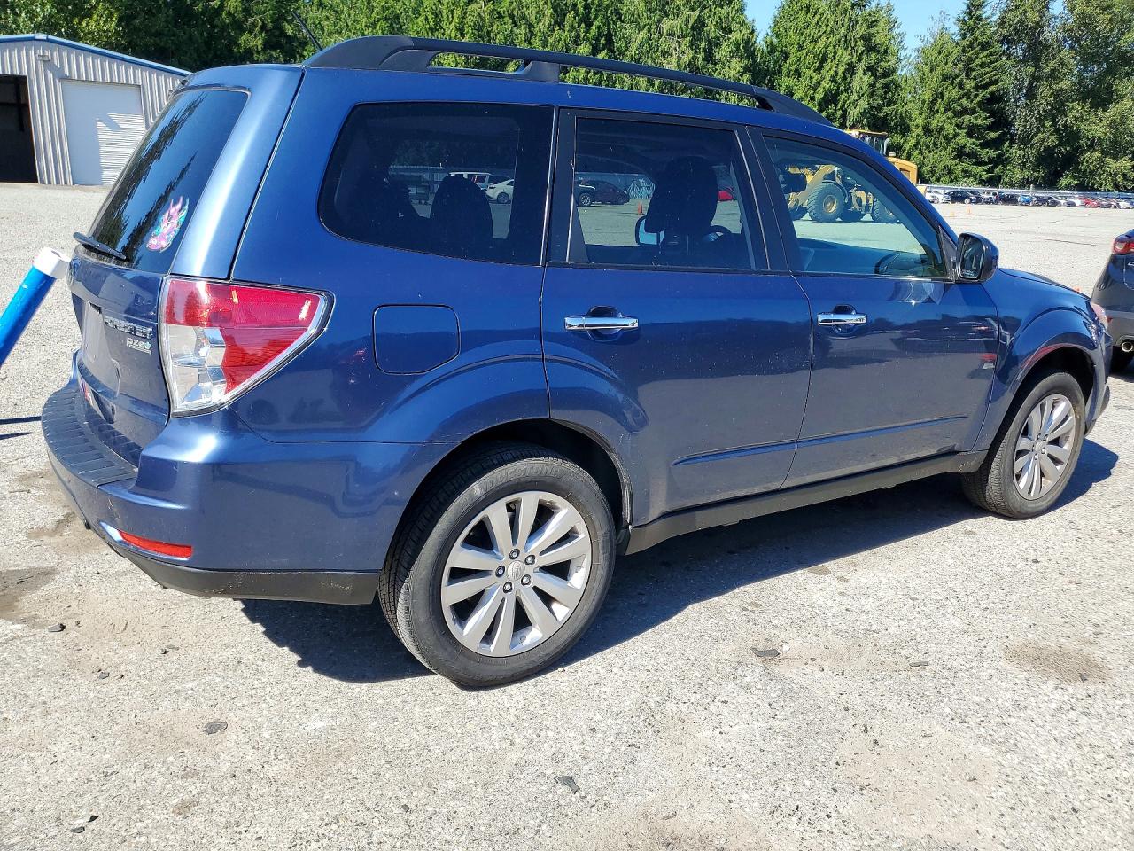 2012 Subaru Forester 2.5x Premium Синий vin: JF2SHADCXCH417872
