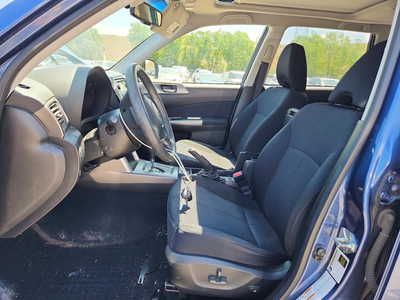 2012 Subaru Forester 2.5x Premium Blue vin: JF2SHADCXCH442285