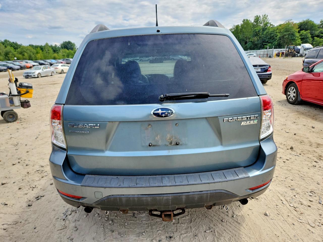 2012 Subaru Forester 2.5x Premium Turquoise vin: JF2SHADCXCH447471