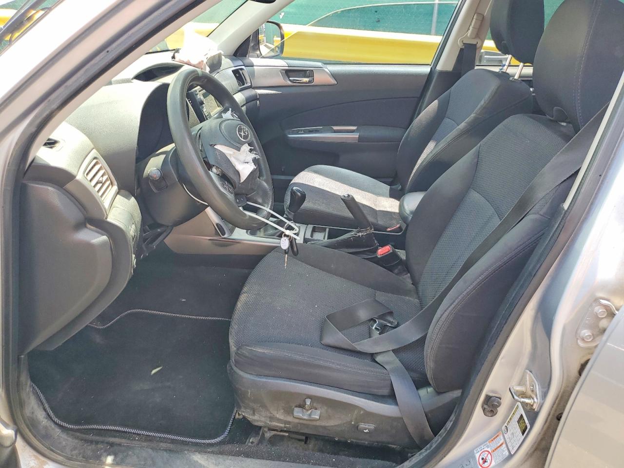 2013 Subaru Forester 2.5x Premium Silver vin: JF2SHADCXDG434369
