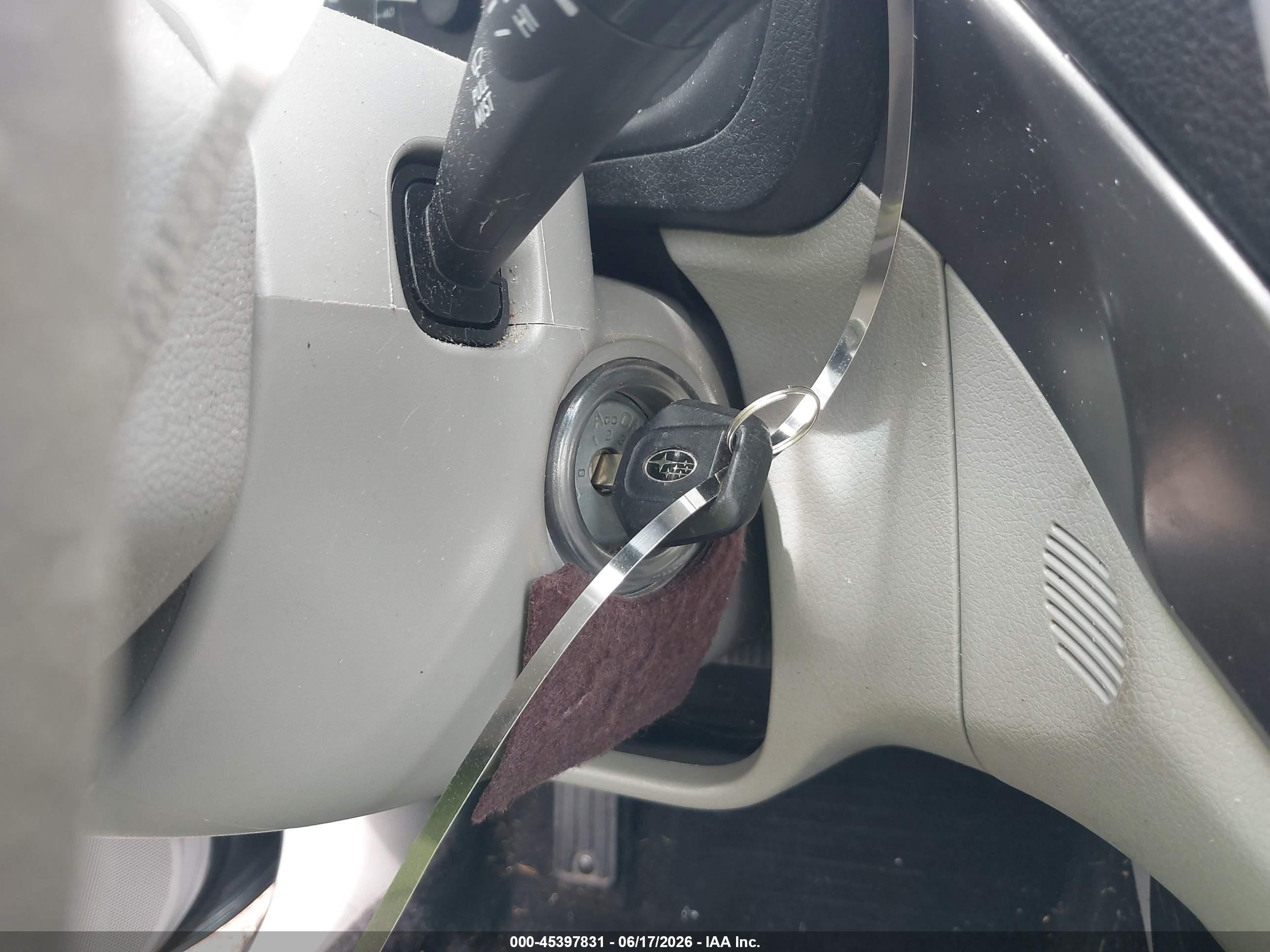 2013 Subaru Forester 2.5x Premium Blue vin: JF2SHADCXDH425794
