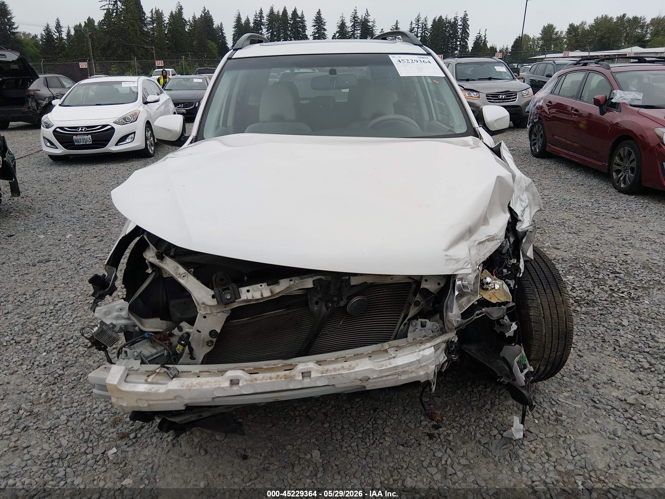 2013 Subaru Forester 2.5x Premium Белый vin: JF2SHADCXDH435774