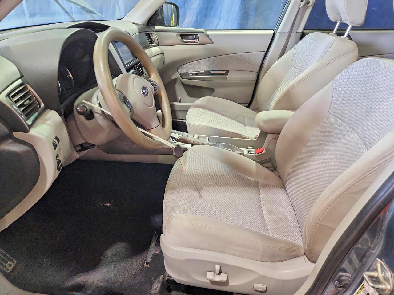 2013 Subaru Forester 2.5x Premium Green vin: JF2SHADCXDH442109