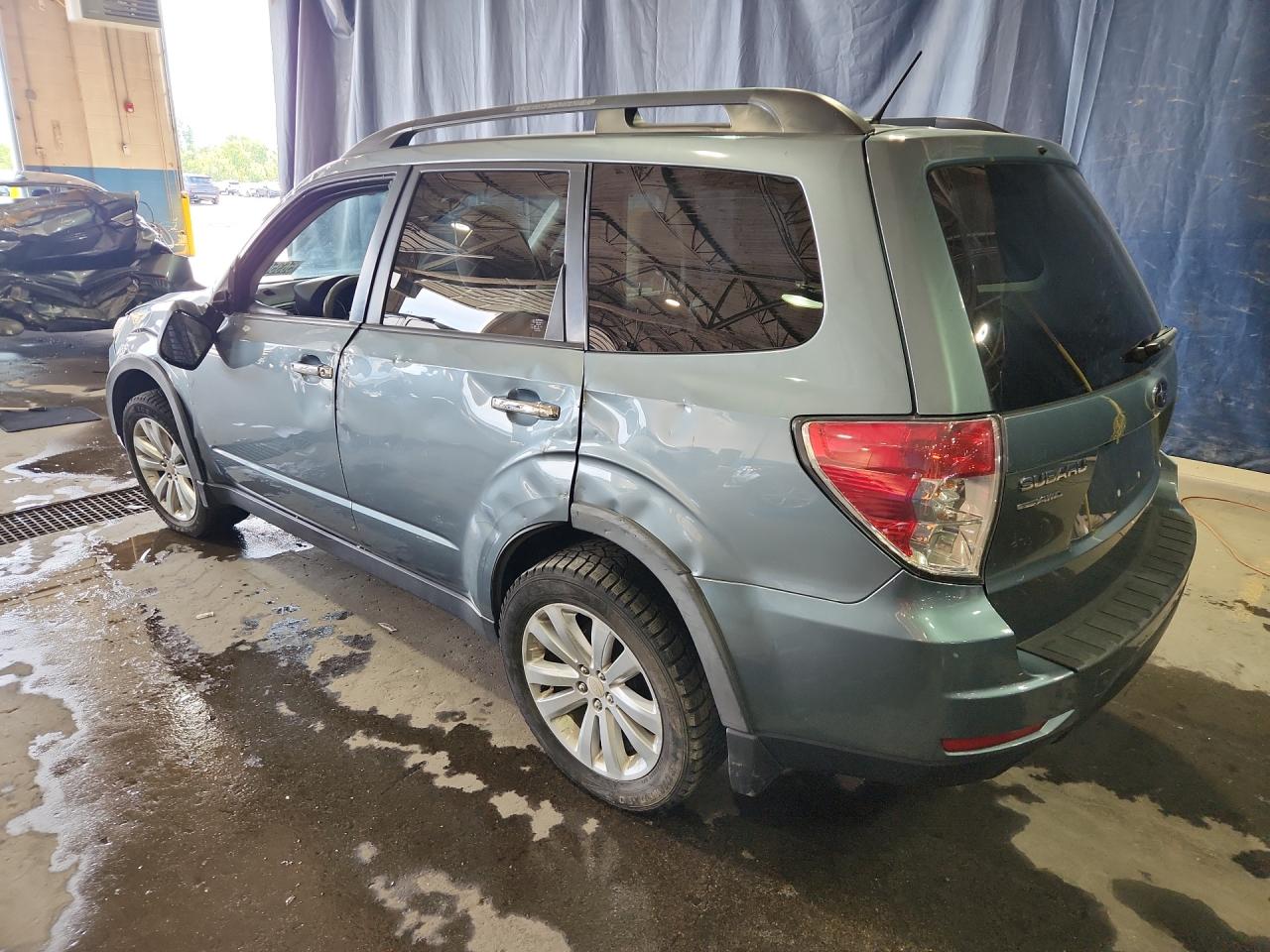 2013 Subaru Forester 2.5x Premium Green vin: JF2SHADCXDH442109 Damage: Lr Lower Control Arm, Broken, Replacement Required