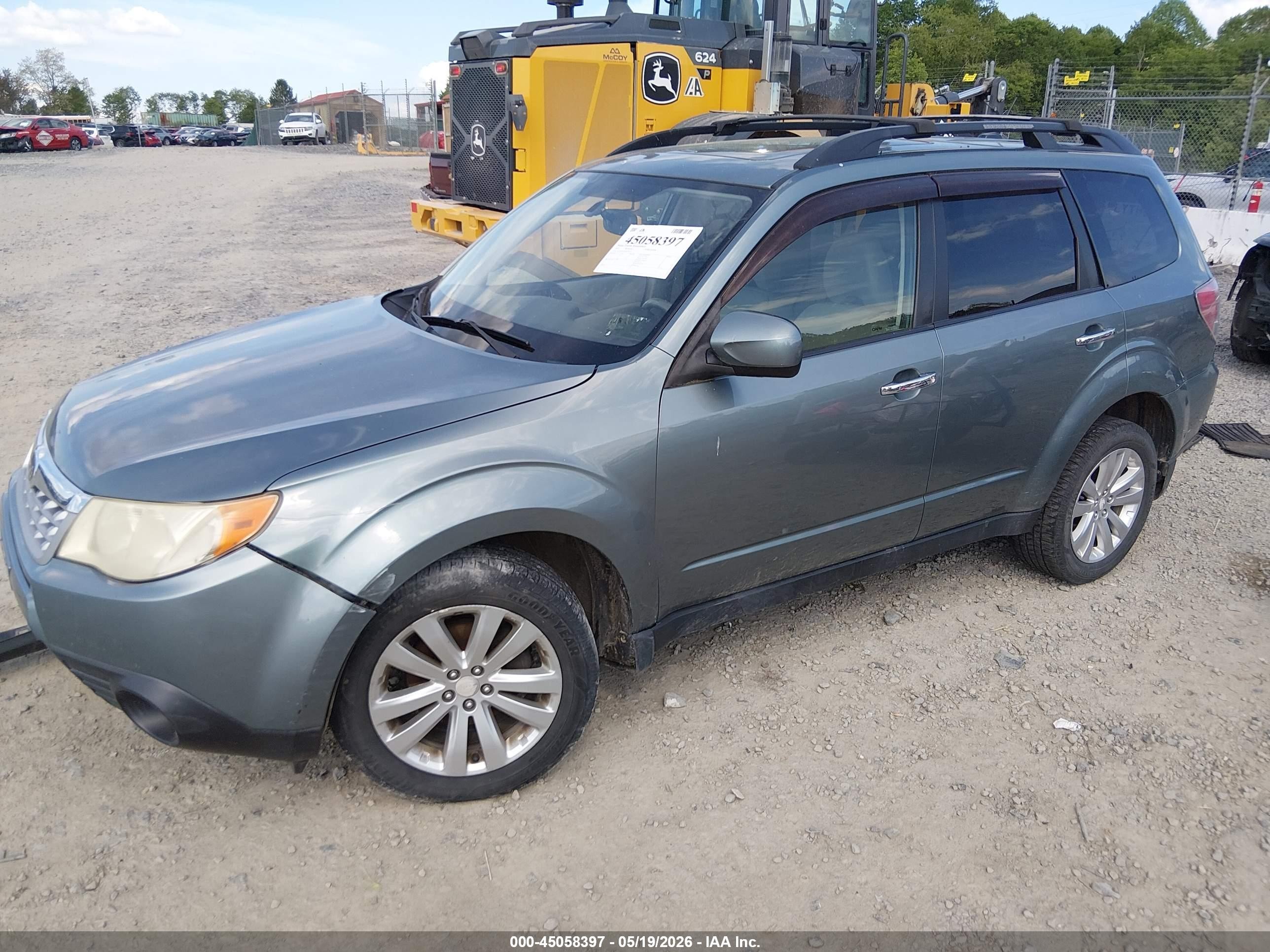 2011 Subaru Forester 2.5x Limited Light Blue vin: JF2SHAEC0BH738705