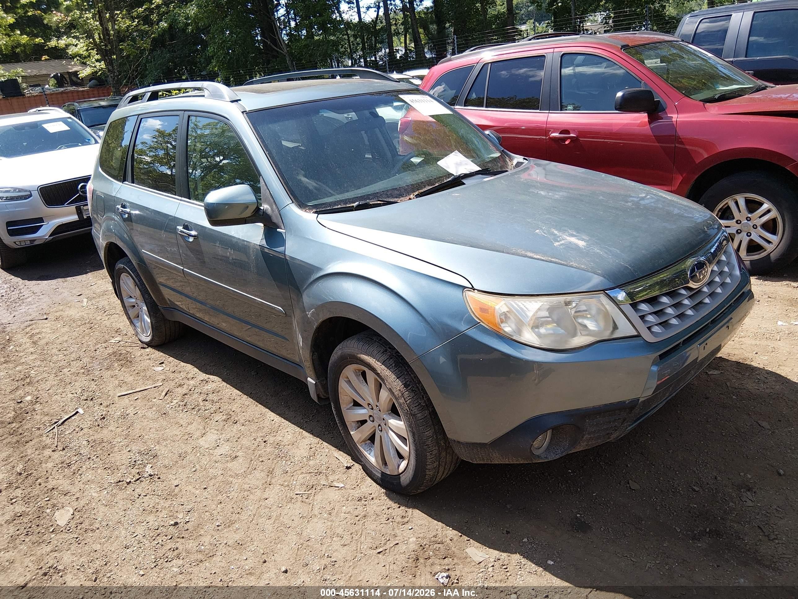 2011 Subaru Forester 2.5x Limited Бирюзовый vin: JF2SHAEC0BH742639