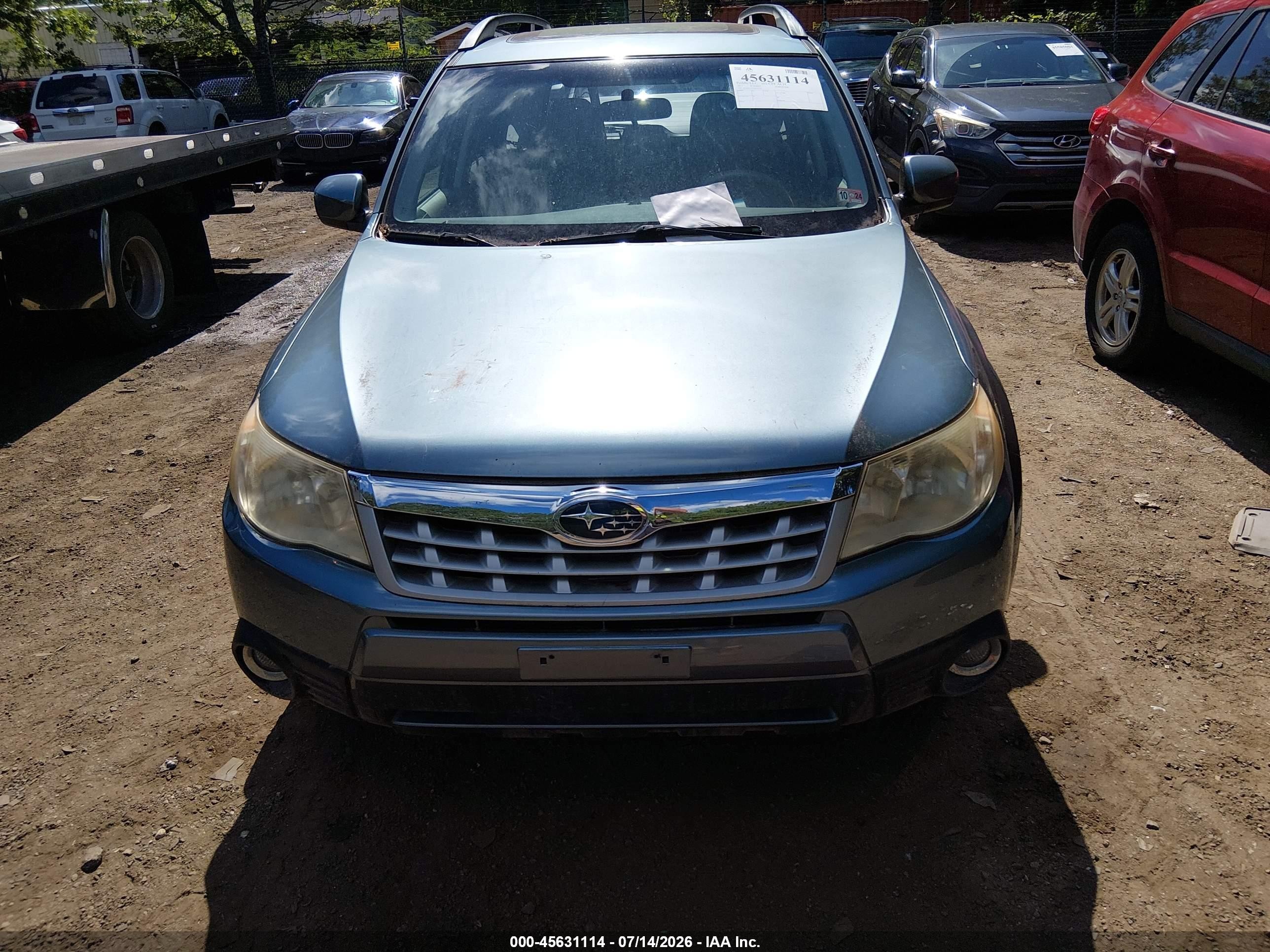 2011 Subaru Forester 2.5x Limited Бирюзовый vin: JF2SHAEC0BH742639