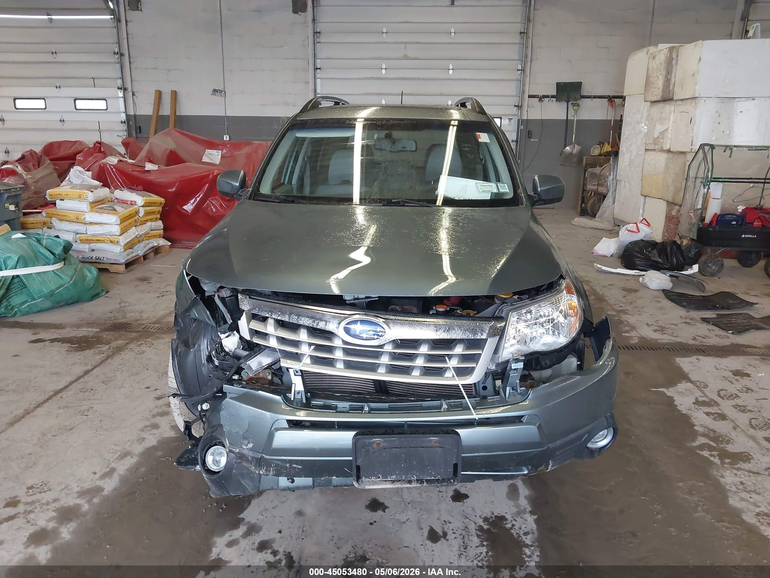2012 Subaru Forester 2.5x Limited Green vin: JF2SHAEC0CH410167