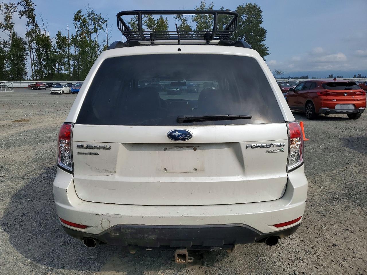 2011 Subaru Forester Limited White vin: JF2SHAEC2BH762486
