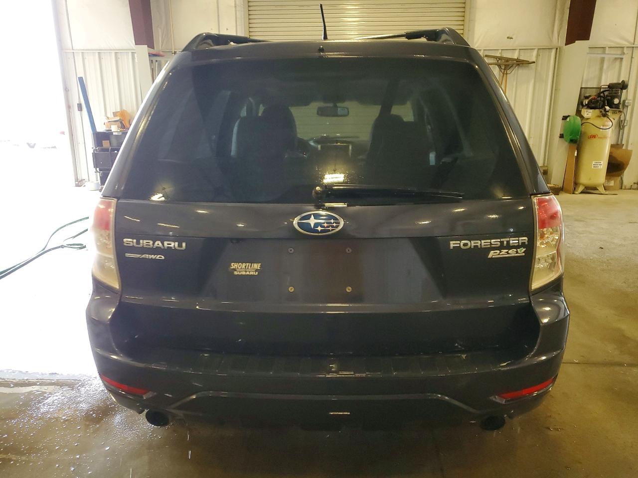 2011 Subaru Forester Limited Charcoal vin: JF2SHAEC2BH763637