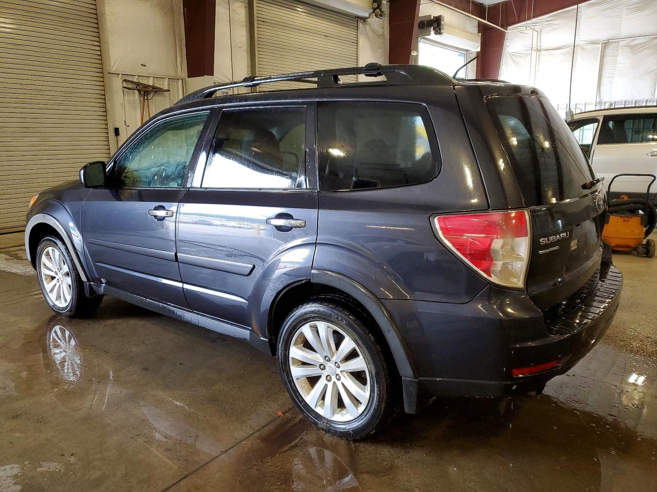 2011 Subaru Forester Limited Charcoal vin: JF2SHAEC2BH763637