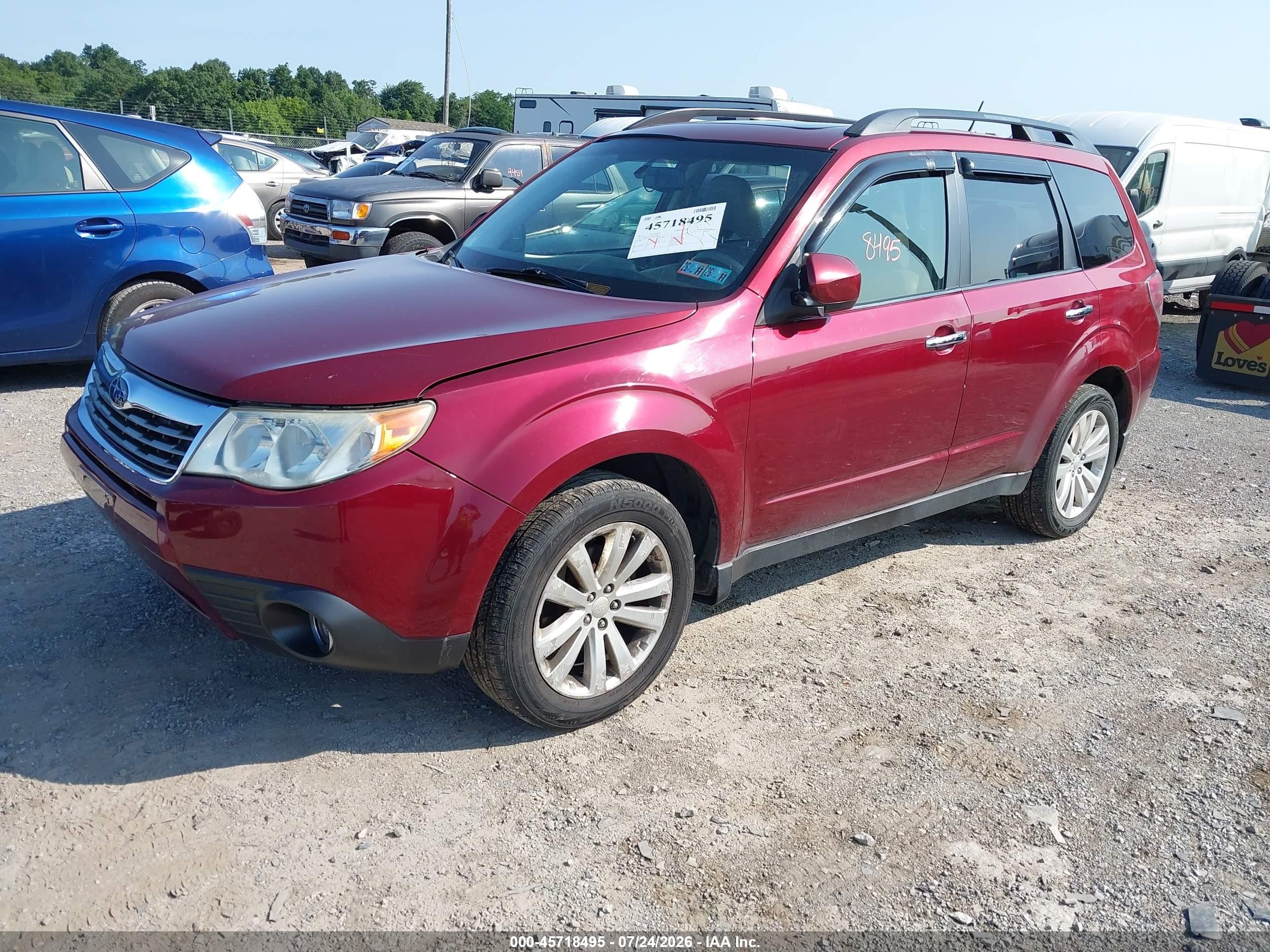 2013 Subaru Forester 2.5x Limited Maroon vin: JF2SHAEC2DH408535