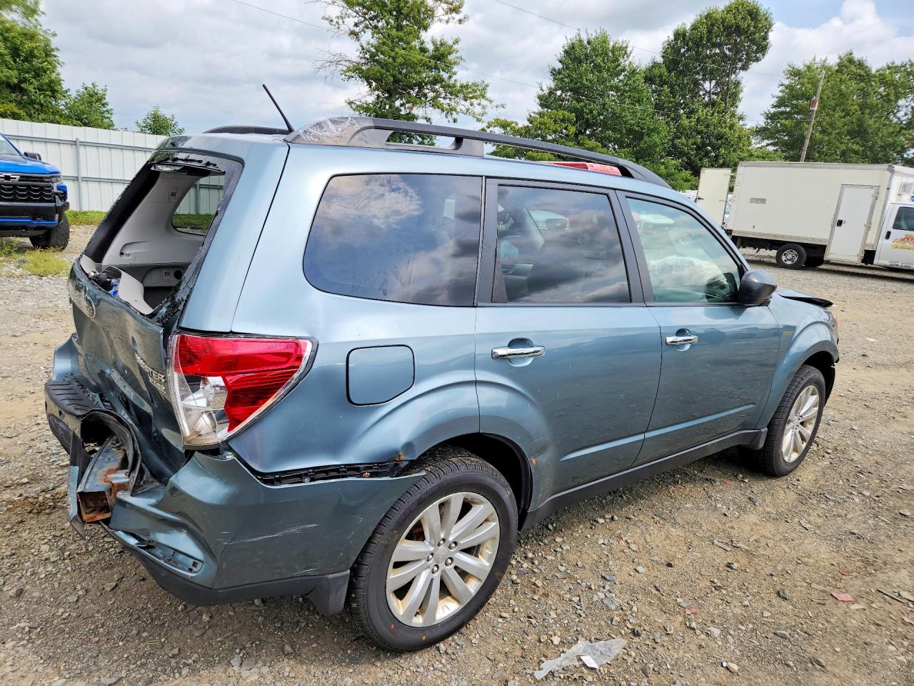 2011 Subaru Forester Limited Синий vin: JF2SHAEC3BH719534