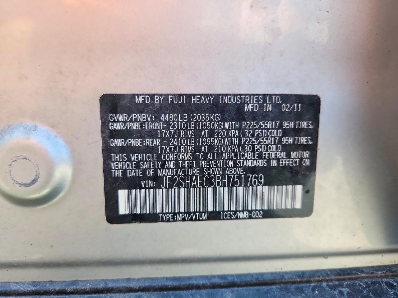 2011 Subaru Forester Limited Silver vin: JF2SHAEC3BH751769