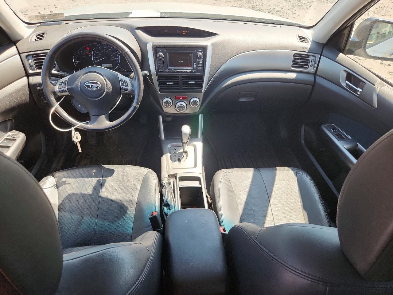 2011 Subaru Forester Limited Silver vin: JF2SHAEC3BH751769