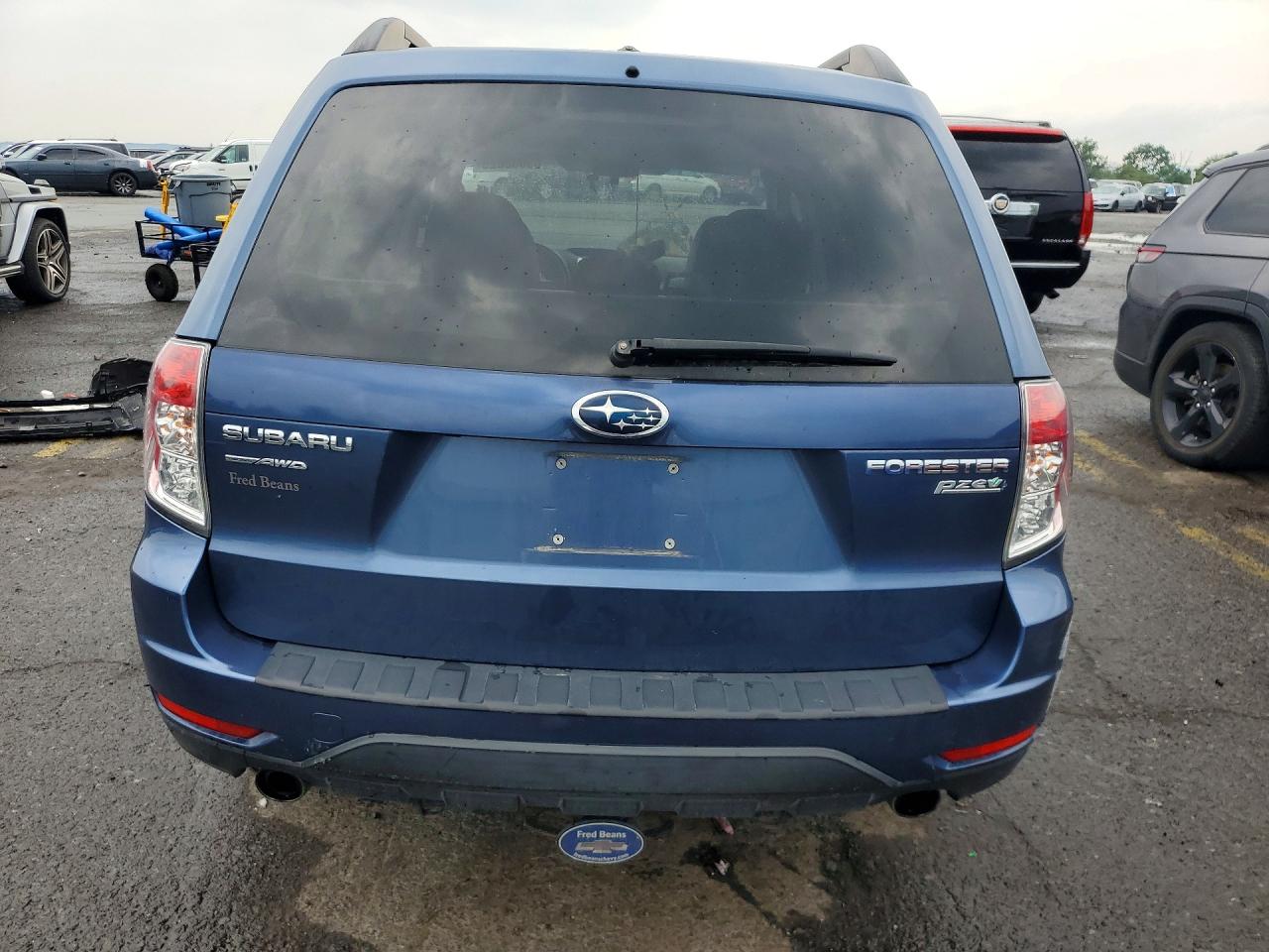 2011 Subaru Forester Limited Синий vin: JF2SHAEC3BH769124