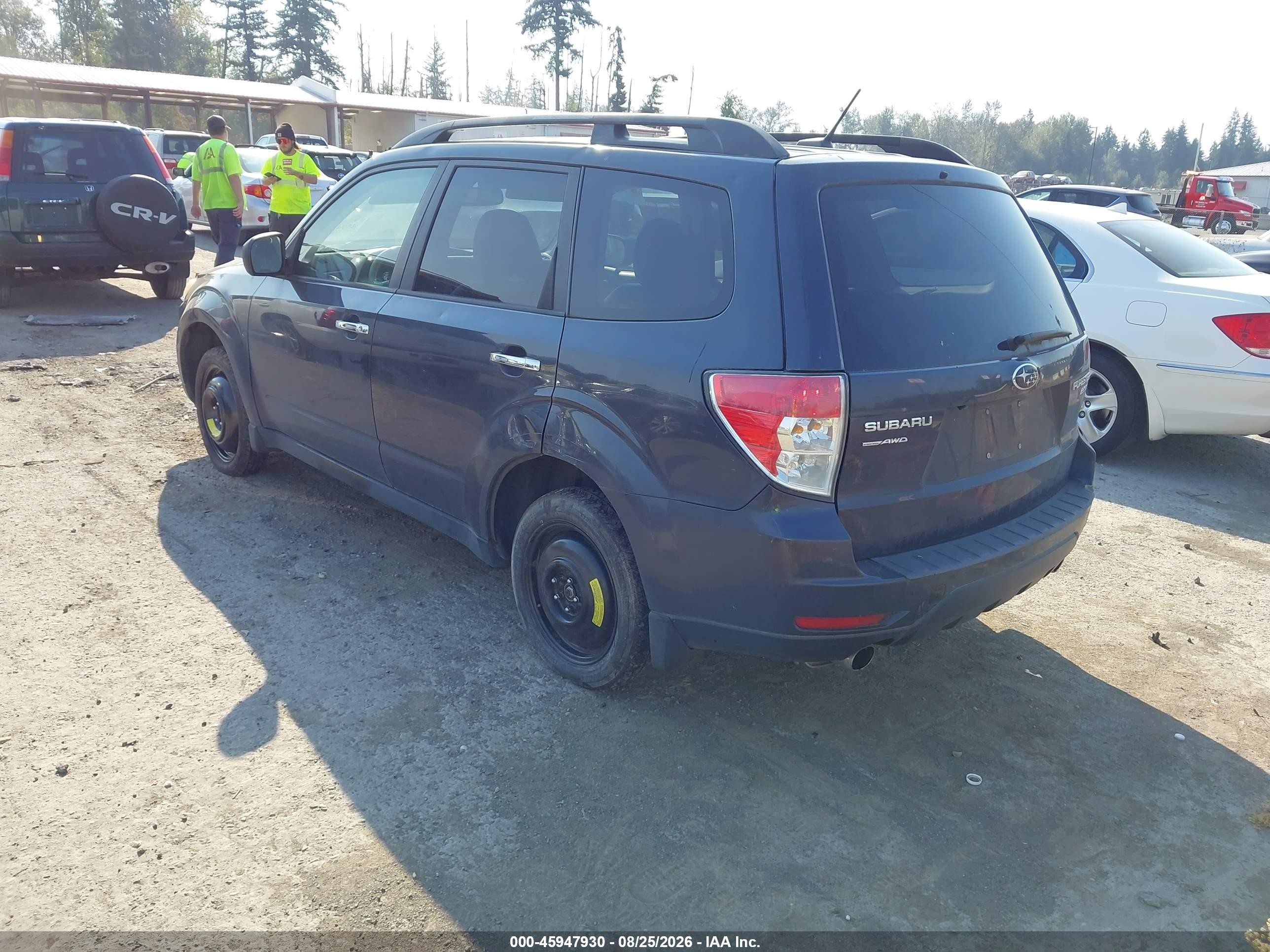2012 Subaru Forester 2.5x Limited Серый vin: JF2SHAEC3CH417792
