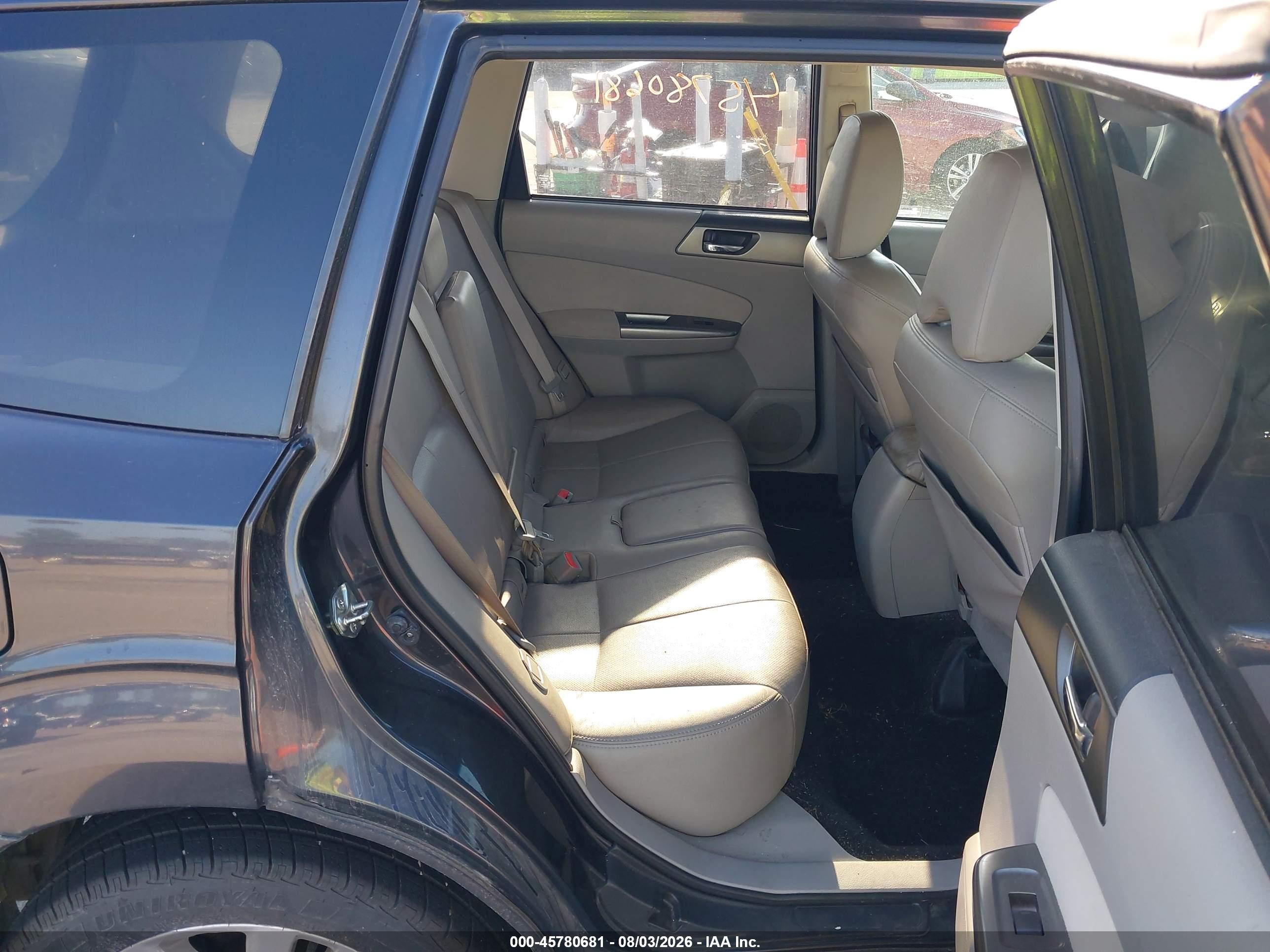 2013 Subaru Forester 2.5x Limited Gray vin: JF2SHAEC3DH441012