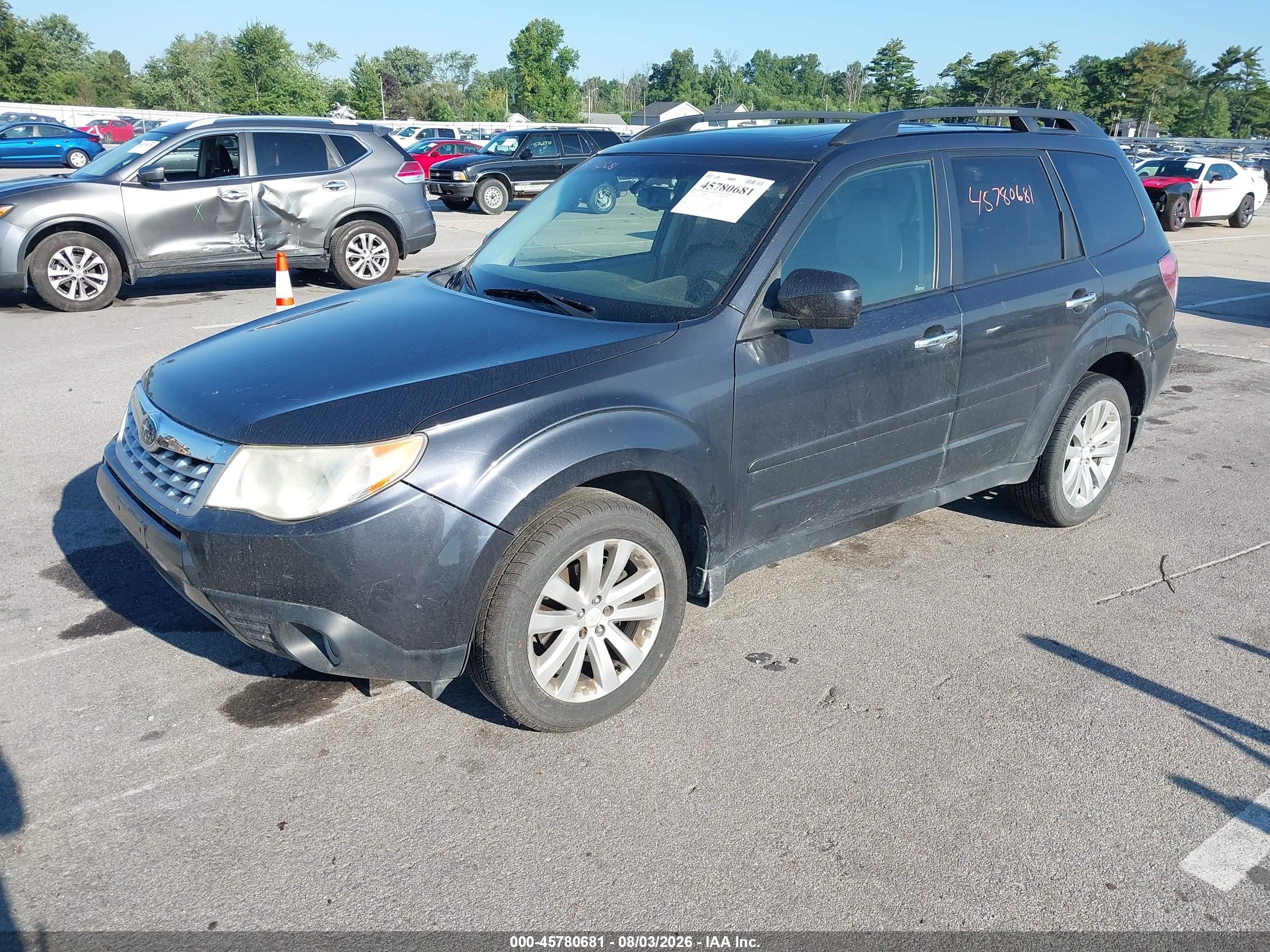 2013 Subaru Forester 2.5x Limited Gray vin: JF2SHAEC3DH441012