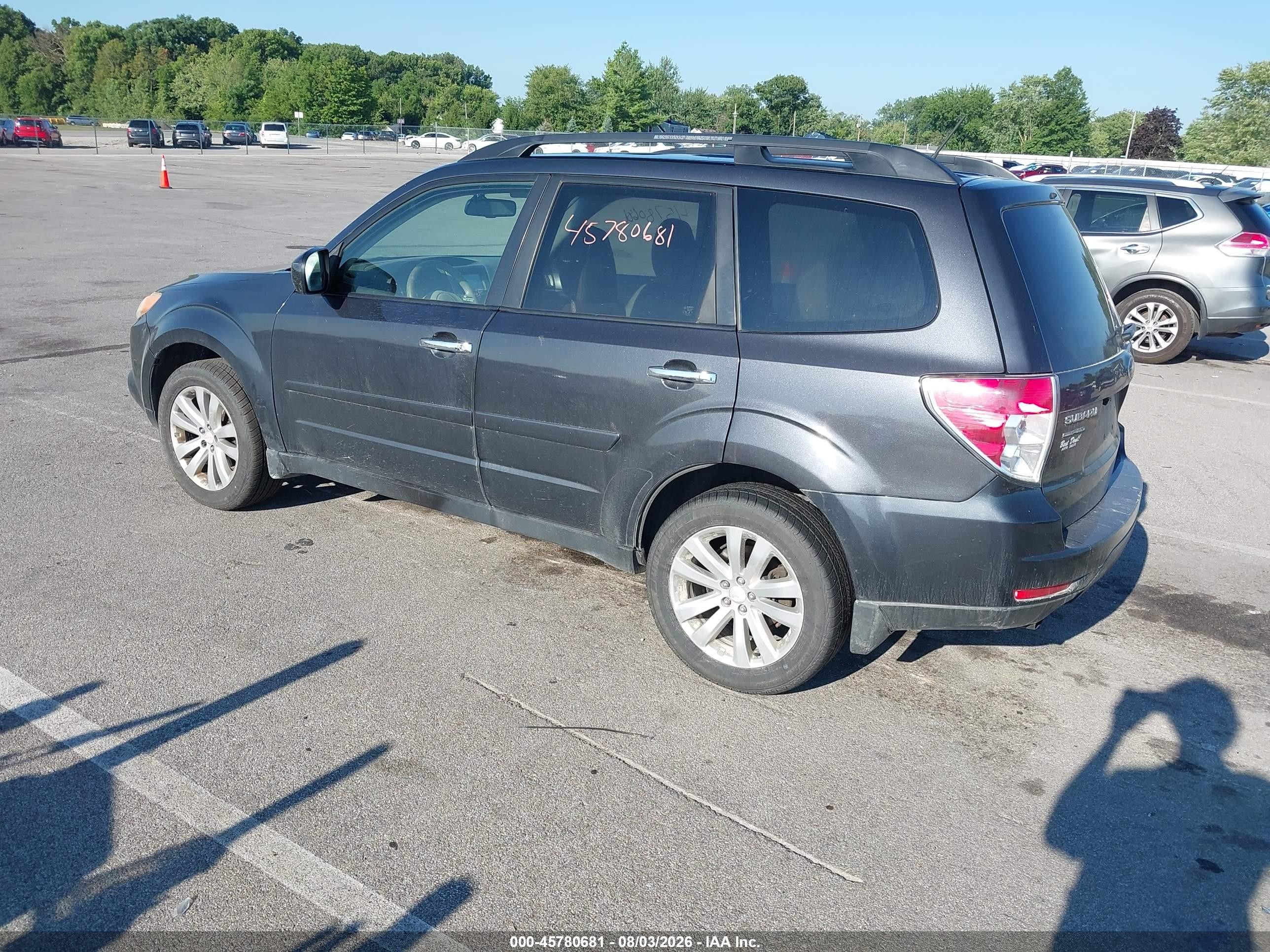 2013 Subaru Forester 2.5x Limited Gray vin: JF2SHAEC3DH441012