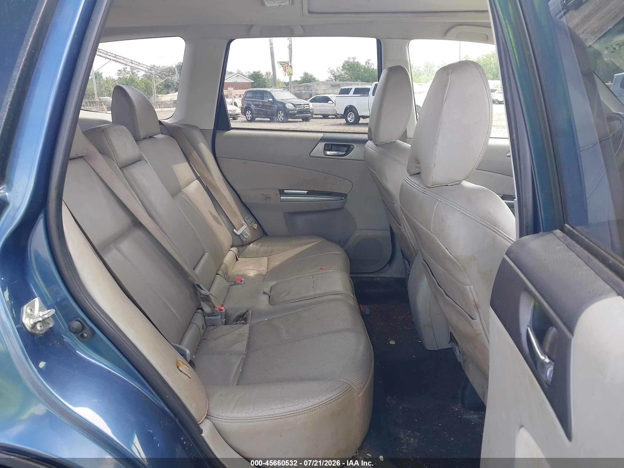 2013 Subaru Forester 2.5x Limited Blue vin: JF2SHAEC3DH441107