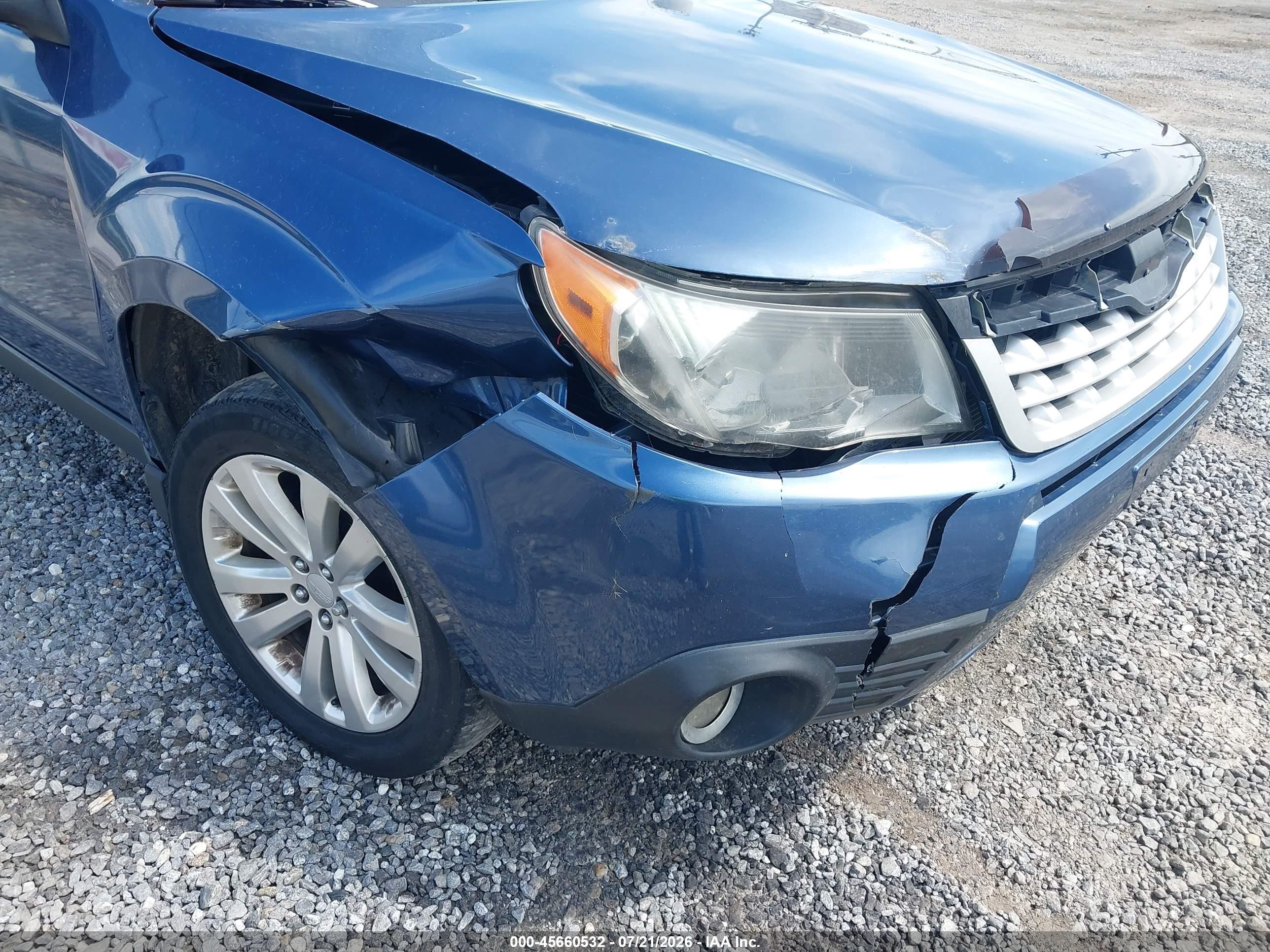 2013 Subaru Forester 2.5x Limited Blue vin: JF2SHAEC3DH441107