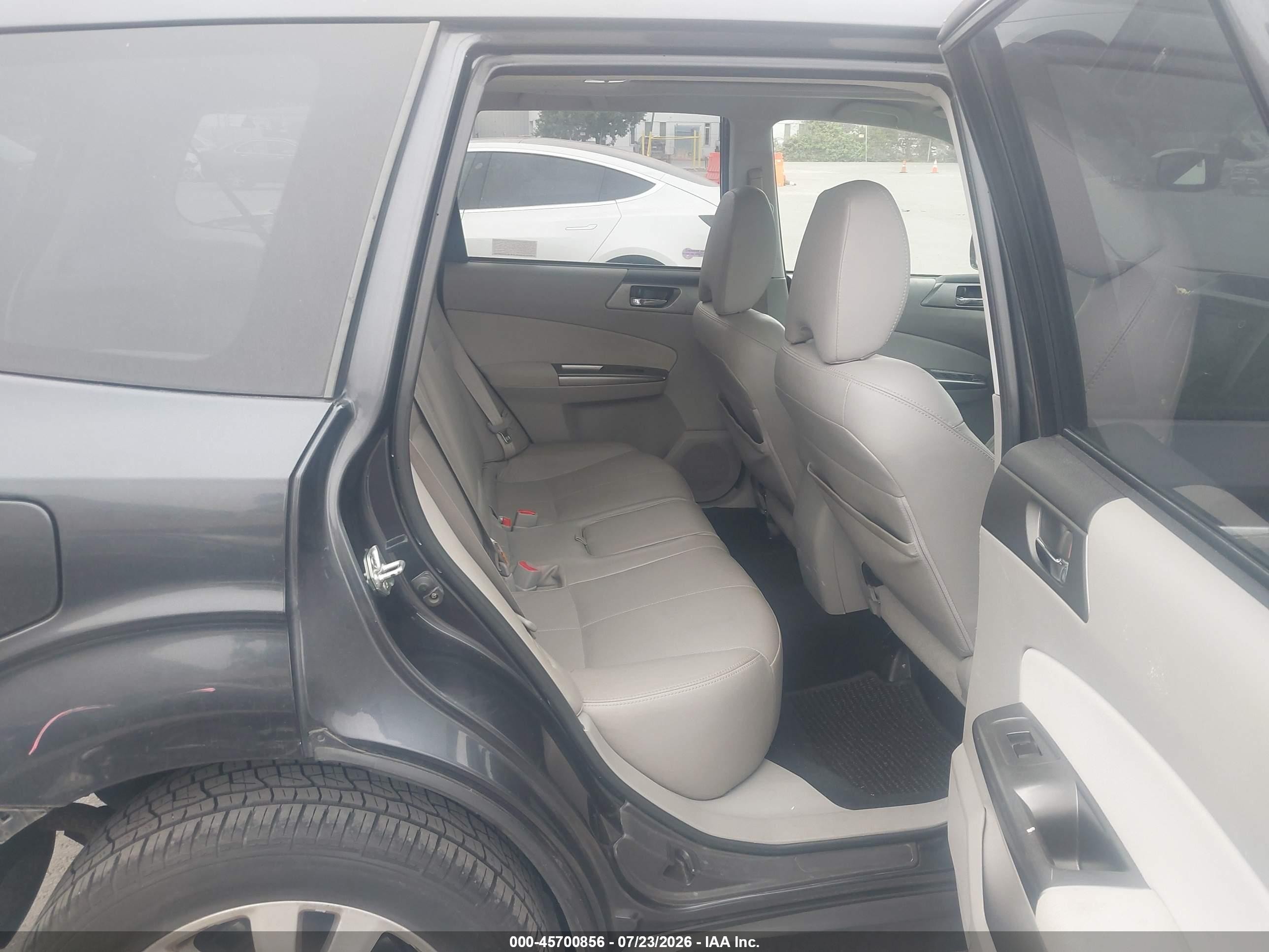 2012 Subaru Forester 2.5x Limited Black vin: JF2SHAEC4CH462045