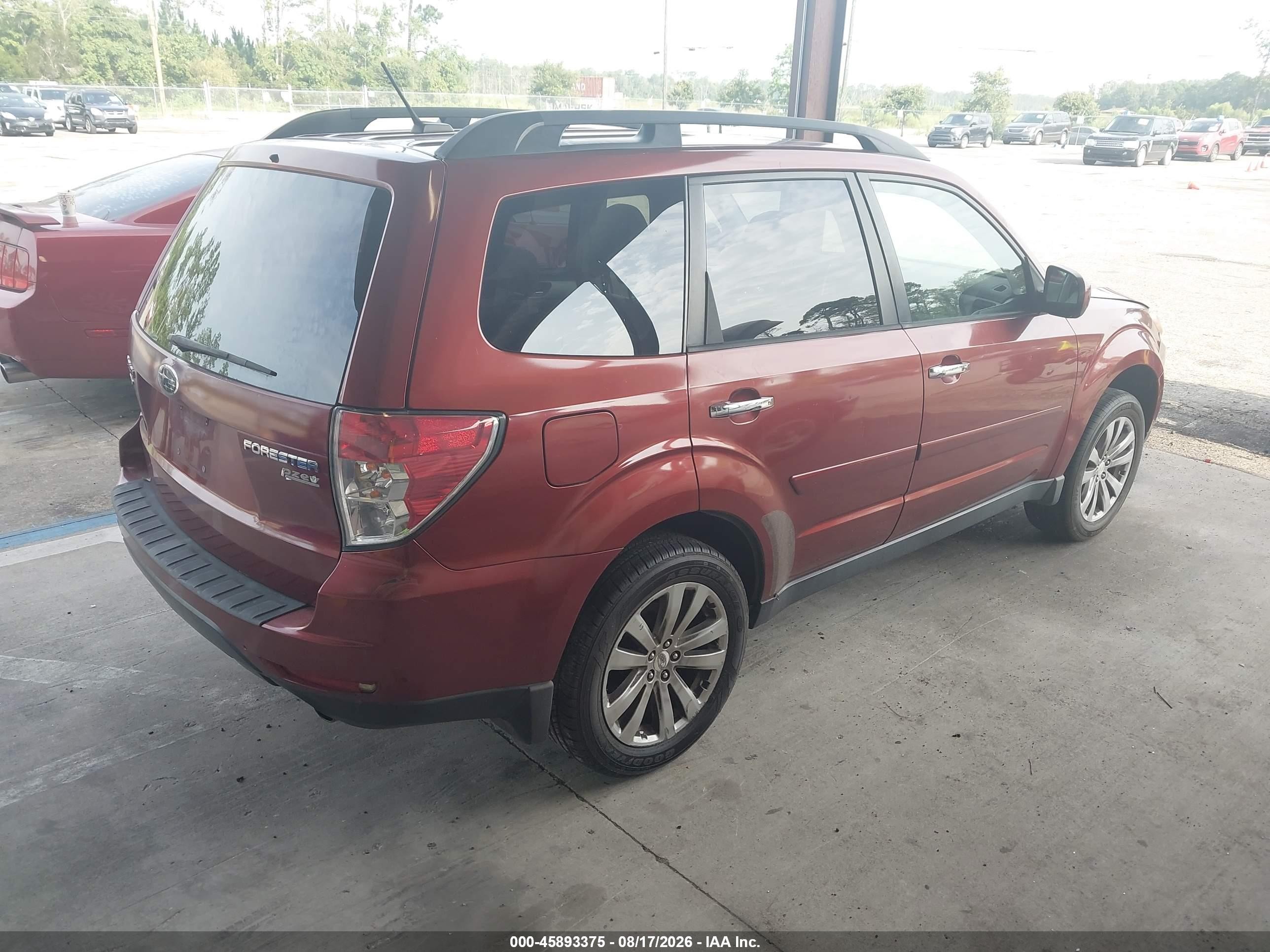 2012 Subaru Forester 2.5x Limited Бордовый vin: JF2SHAEC4CH468847