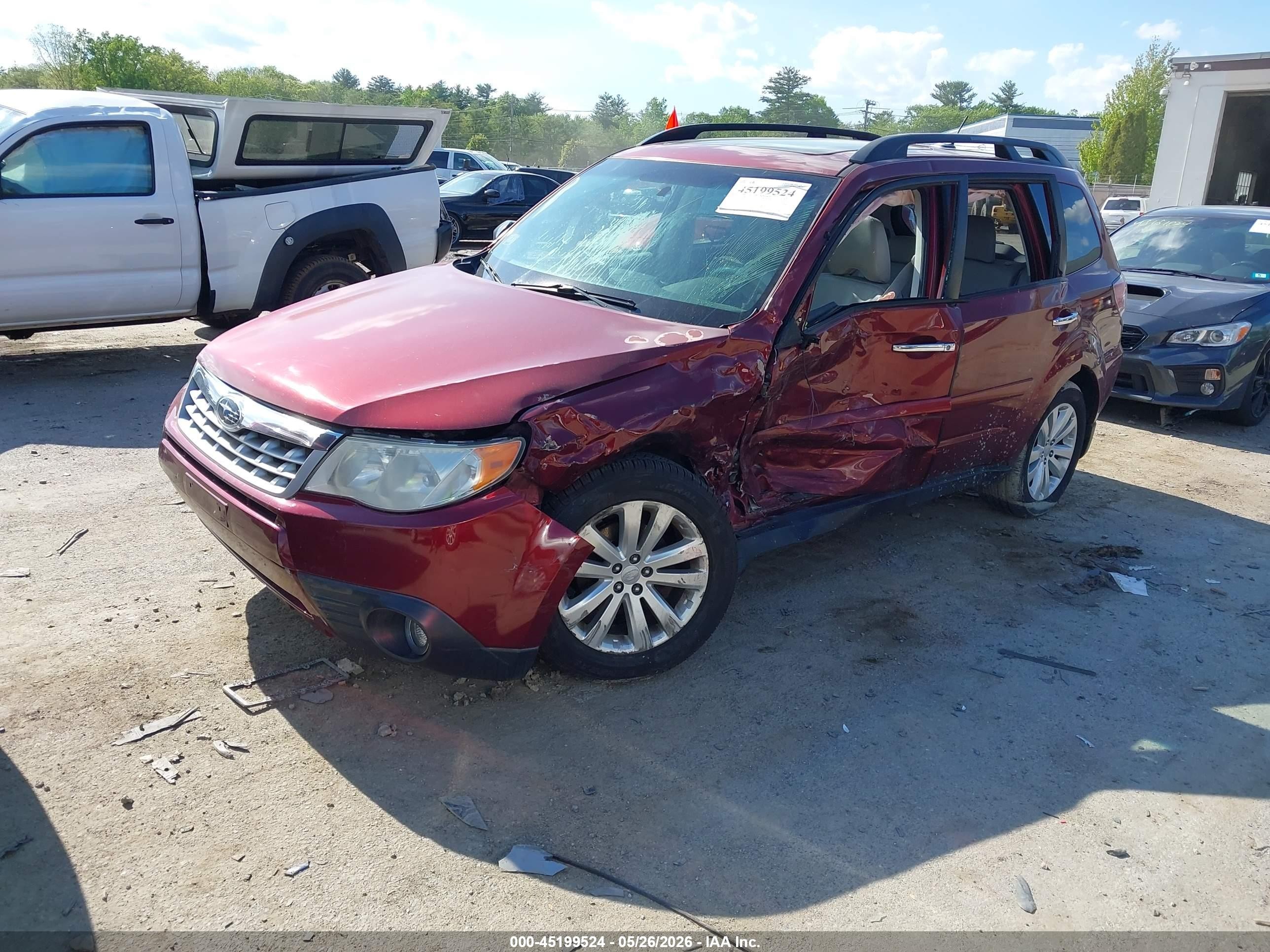 2013 Subaru Forester 2.5x Limited Red vin: JF2SHAEC4DH413591