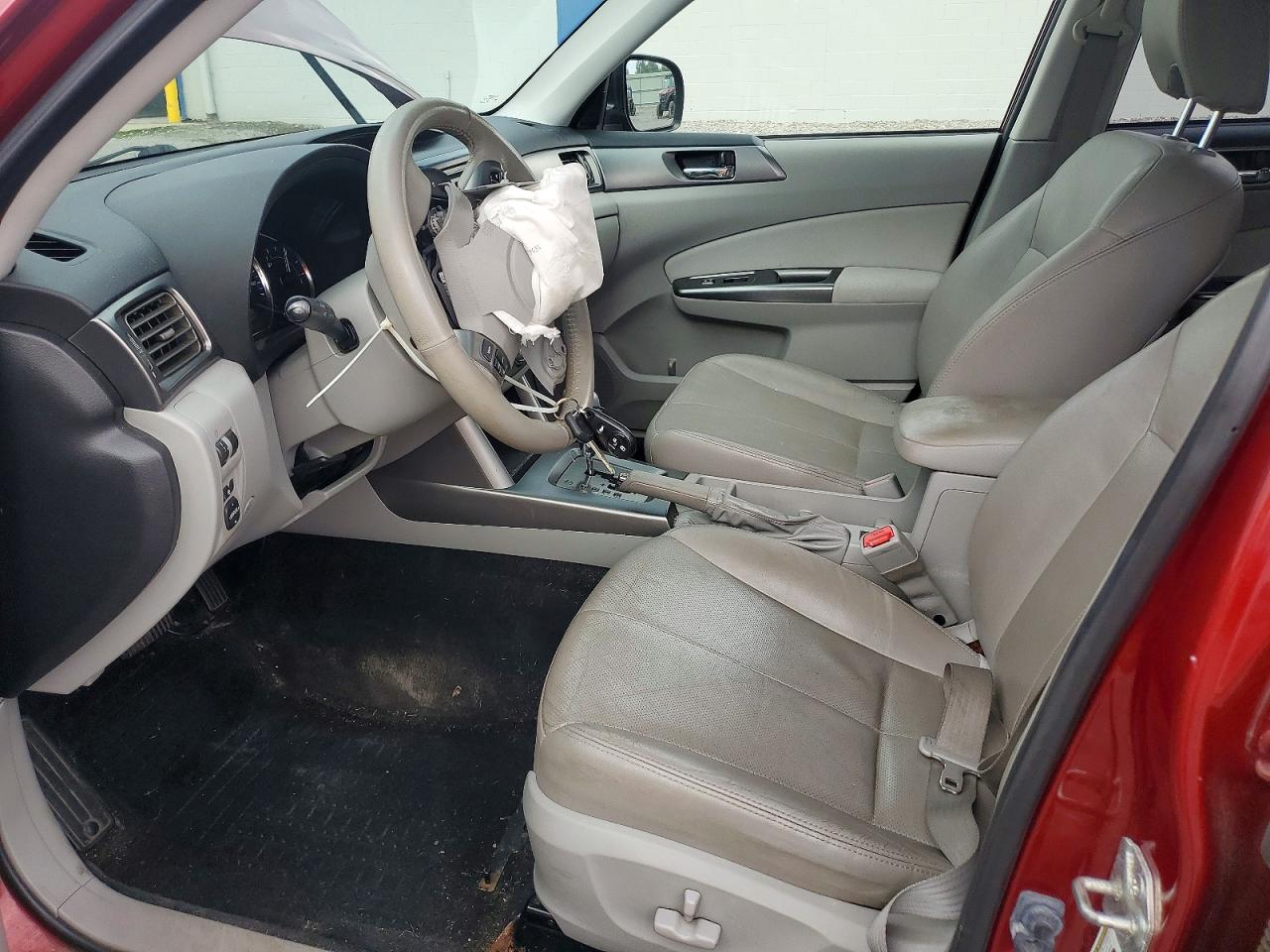 2012 Subaru Forester Limited Maroon vin: JF2SHAEC5CH401223