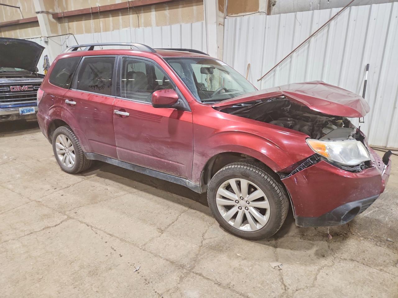 2012 Subaru Forester Limited Темно-бордовый vin: JF2SHAEC5CH402887