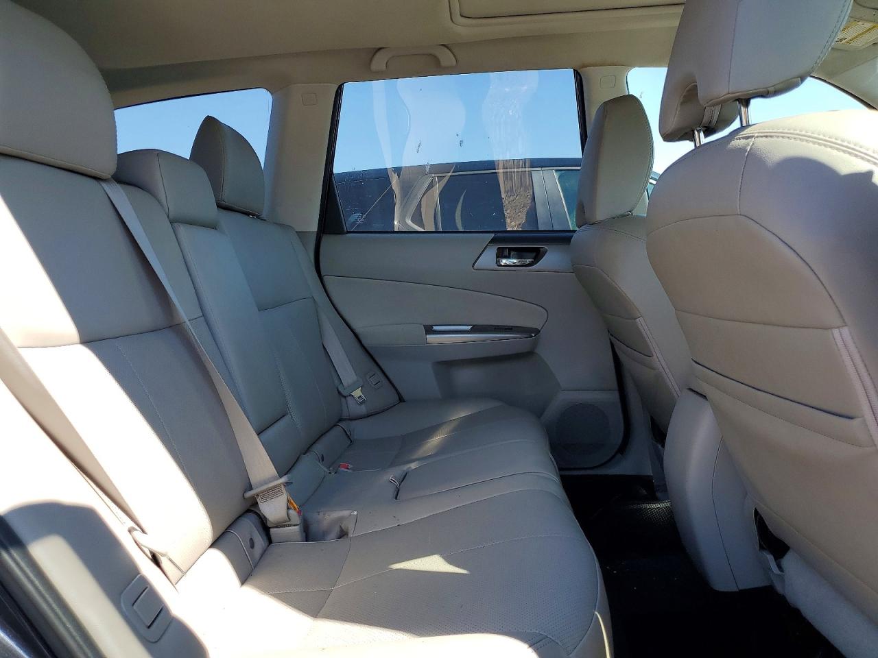 2012 Subaru Forester Limited Gray vin: JF2SHAEC6CH444758