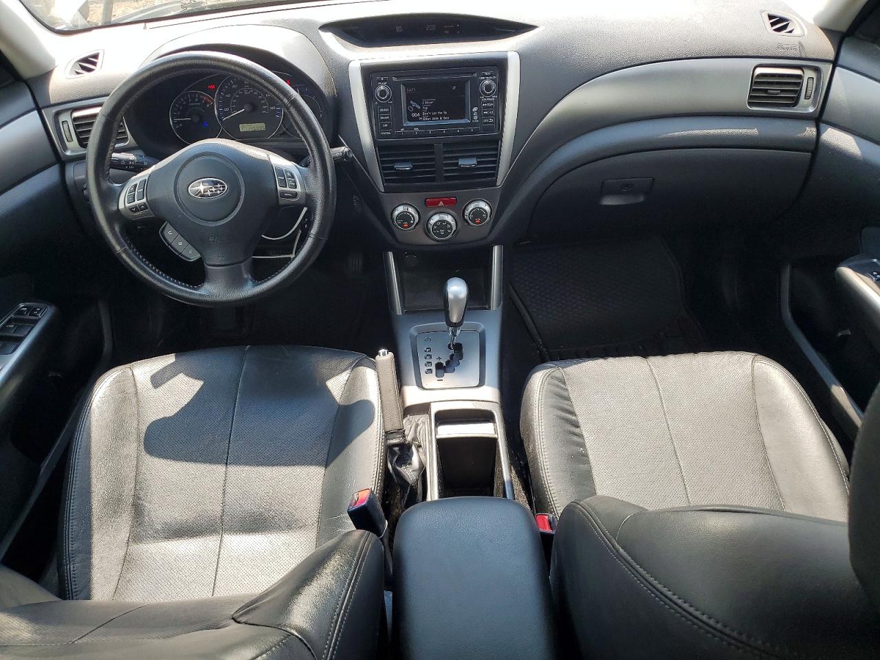 2013 Subaru Forester Limited Silver vin: JF2SHAEC6DH438217
