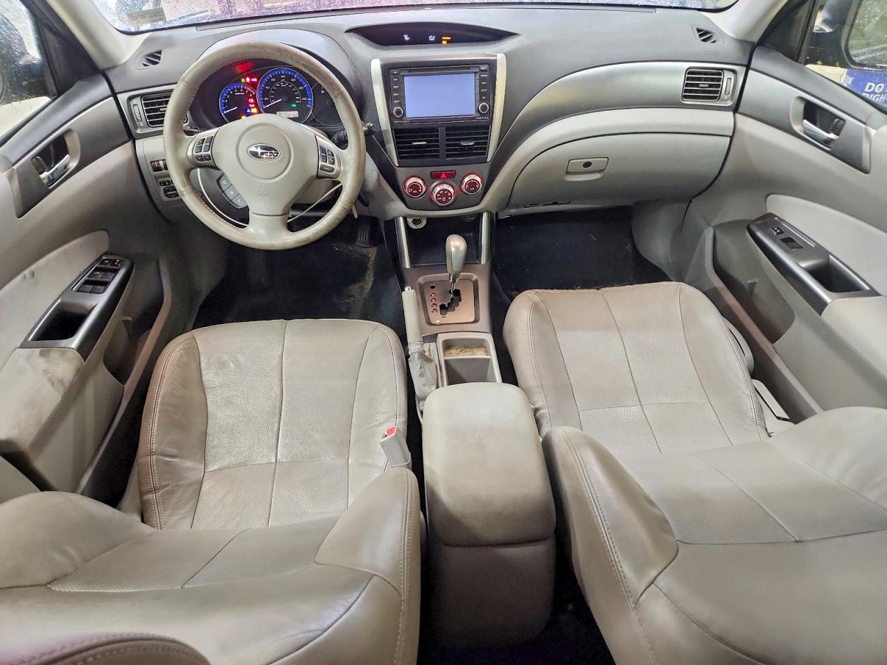 2013 Subaru Forester Серый vin: JF2SHAEC7DH404724