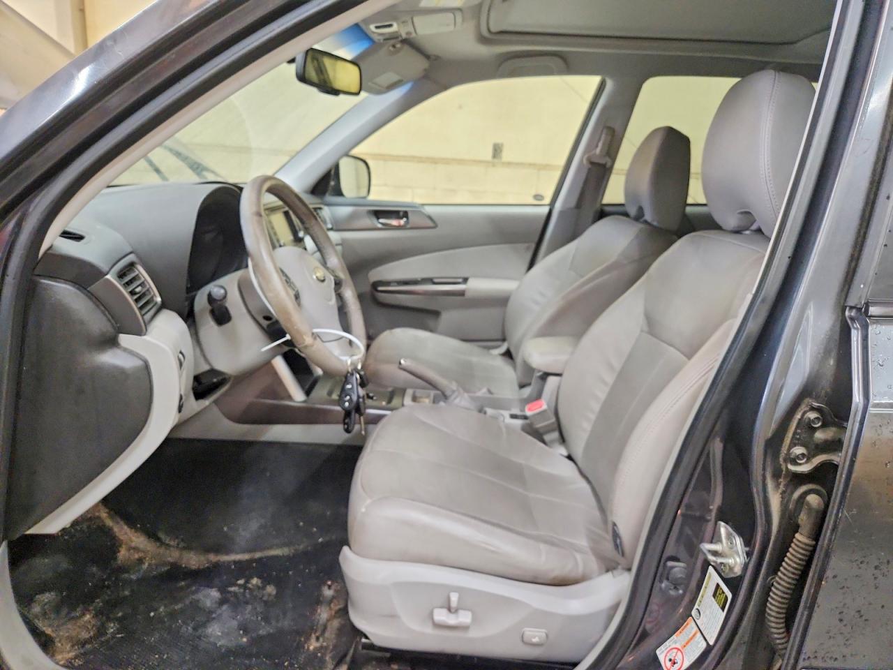 2013 Subaru Forester Серый vin: JF2SHAEC7DH404724