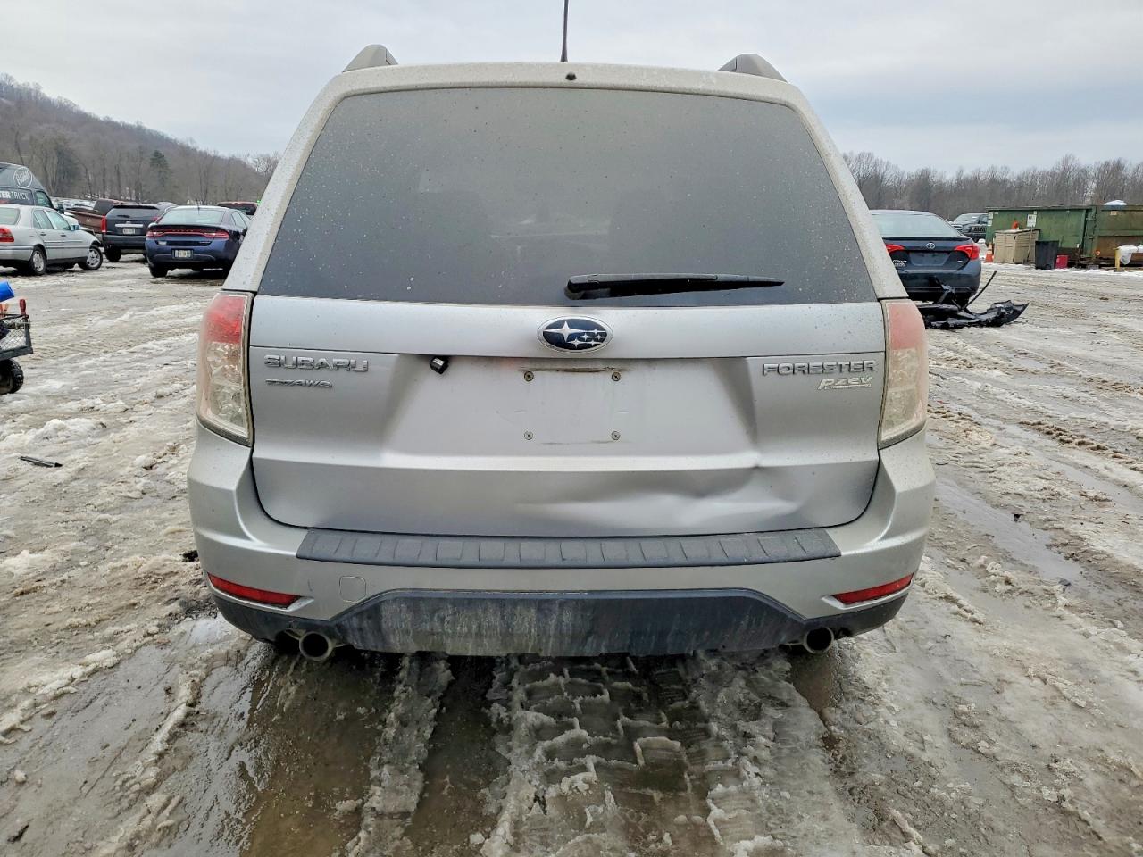 2012 Subaru Forester Limited Silver vin: JF2SHAEC8CH464686
