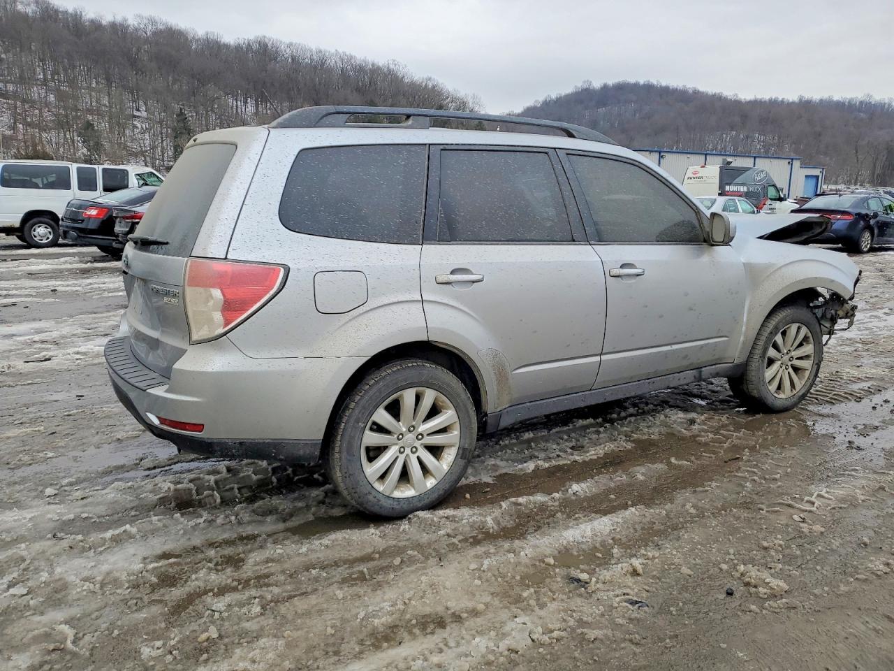 2012 Subaru Forester Limited Silver vin: JF2SHAEC8CH464686