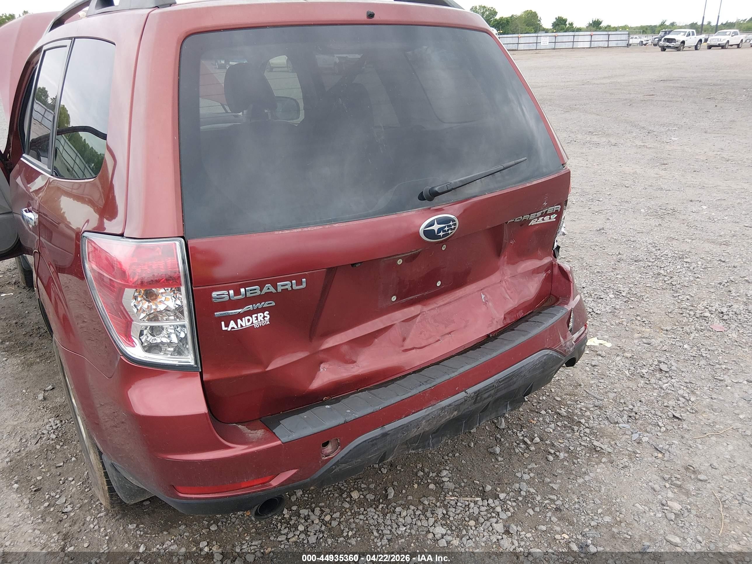 2013 Subaru Forester 2.5x Limited Burgundy vin: JF2SHAEC8DH416901