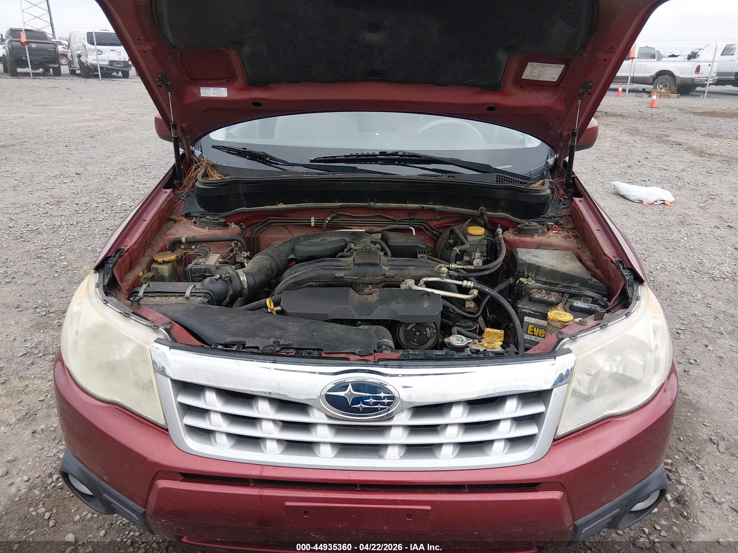 2013 Subaru Forester 2.5x Limited Burgundy vin: JF2SHAEC8DH416901
