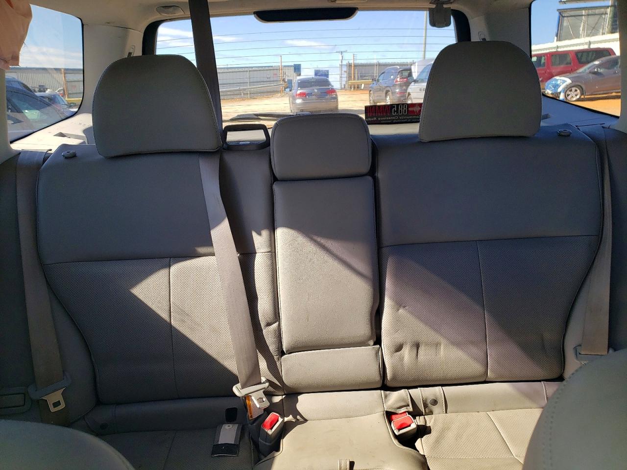 2013 Subaru Forester Limited White vin: JF2SHAEC8DH419216
