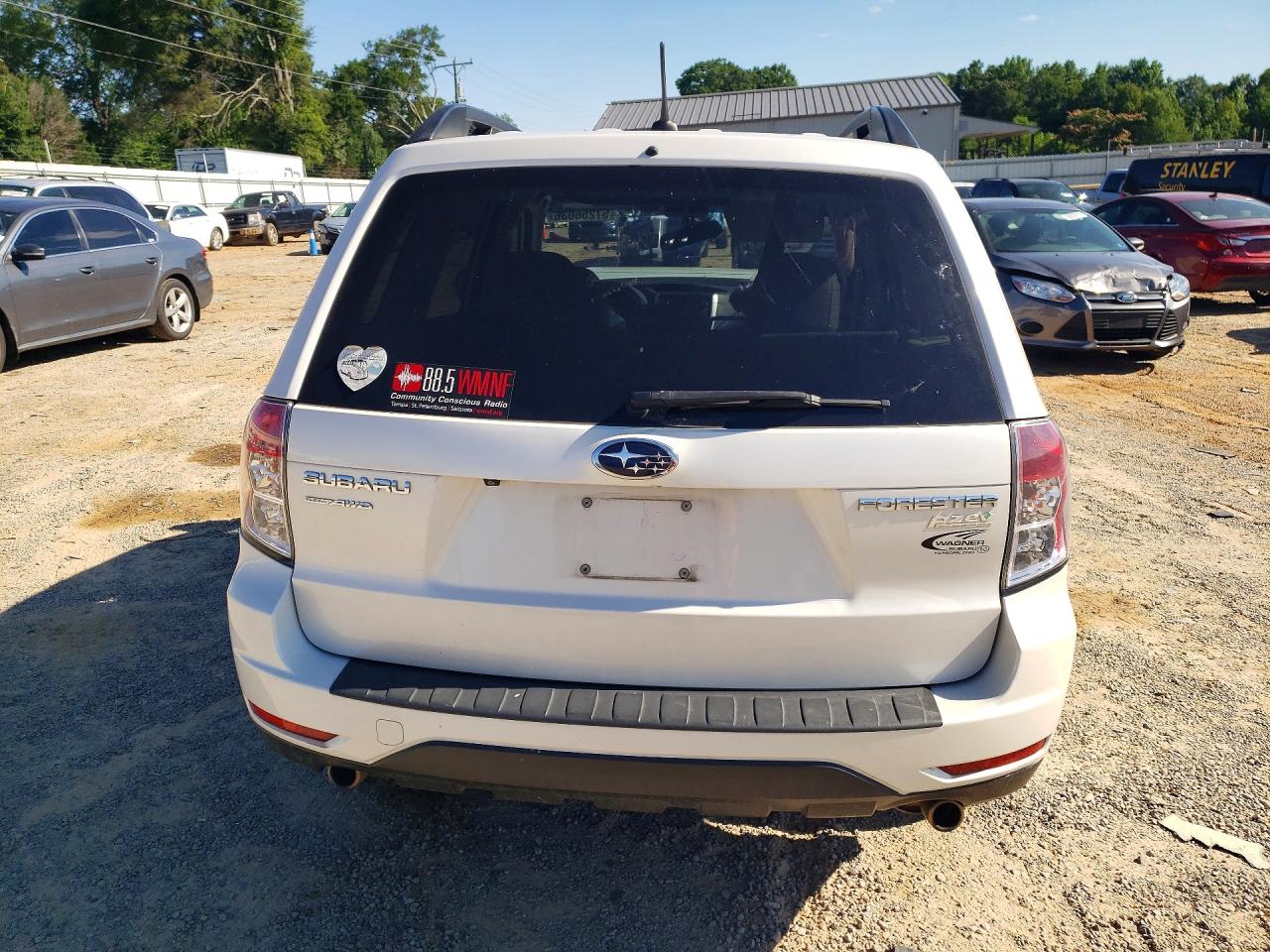 2013 Subaru Forester Limited White vin: JF2SHAEC8DH419216