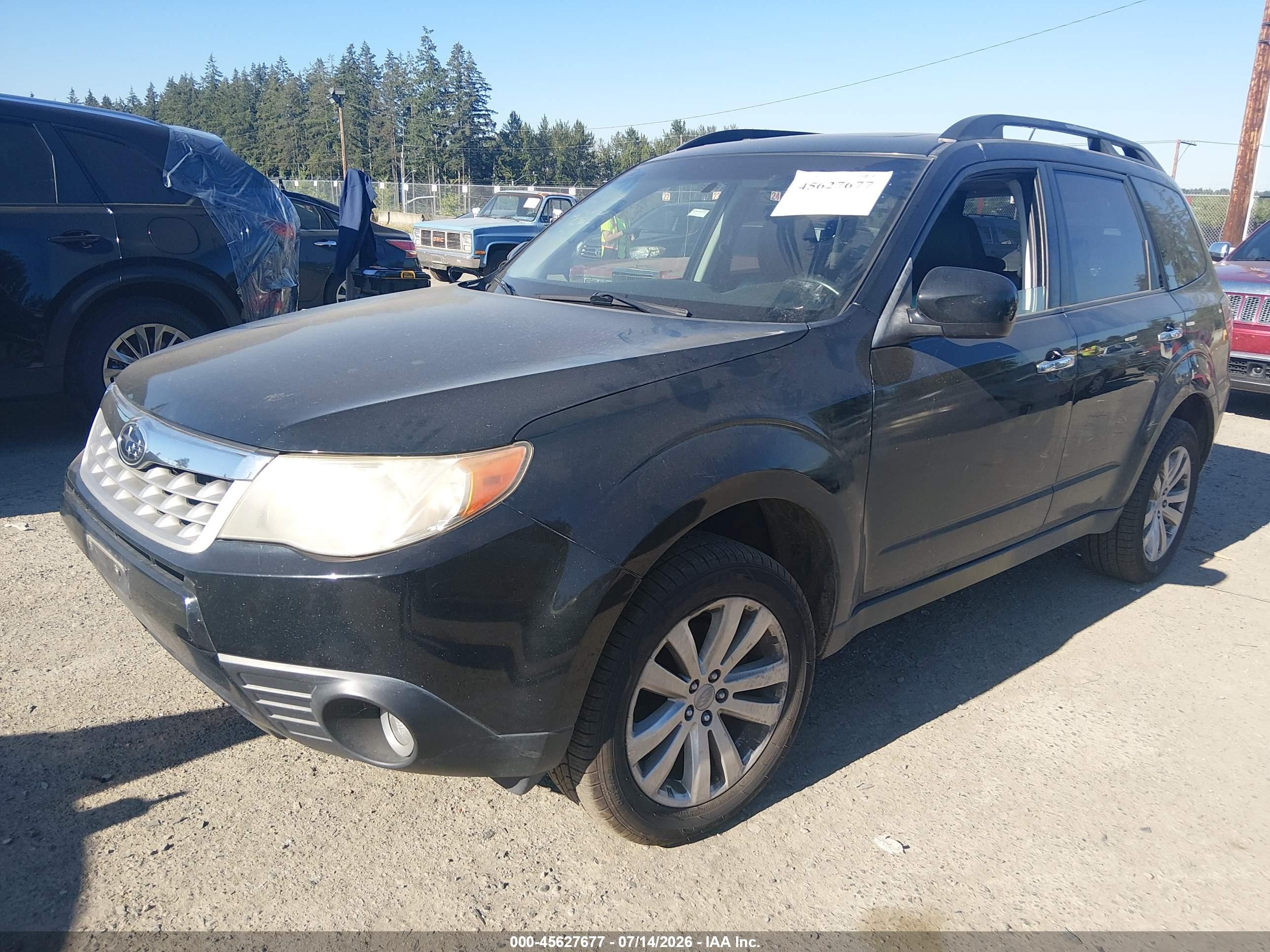 2012 Subaru Forester 2.5x Limited Черный vin: JF2SHAECXCH465774