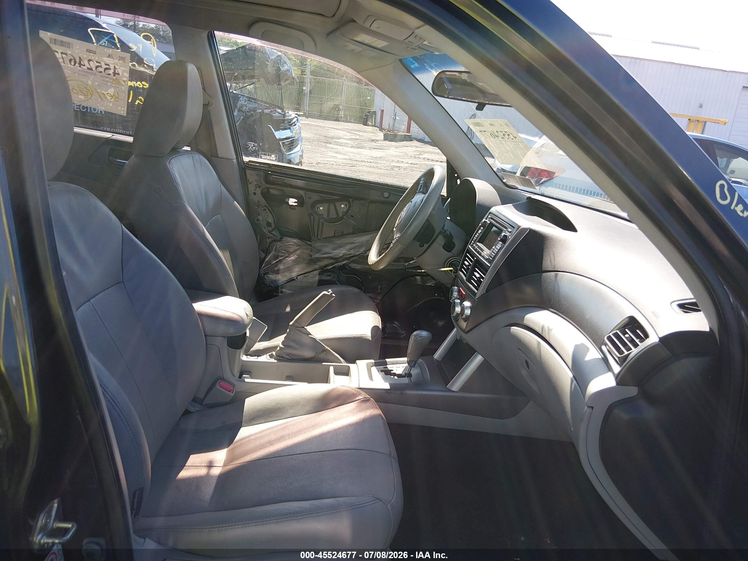2013 Subaru Forester 2.5x Limited Gray vin: JF2SHAECXDH405110