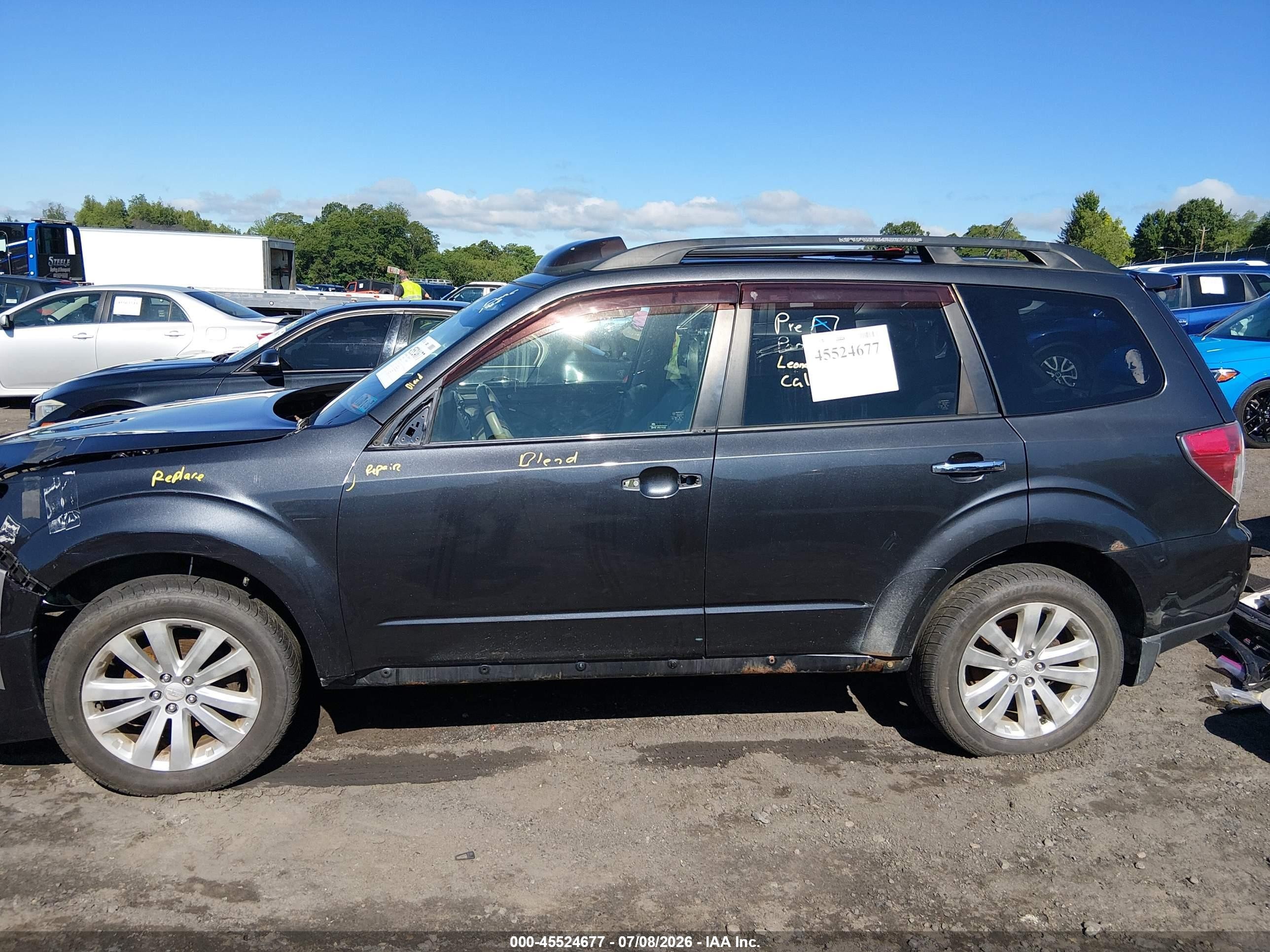 2013 Subaru Forester 2.5x Limited Gray vin: JF2SHAECXDH405110