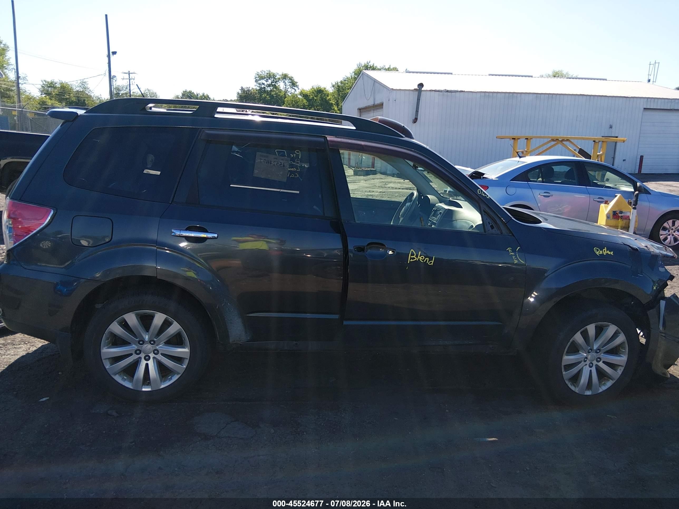 2013 Subaru Forester 2.5x Limited Gray vin: JF2SHAECXDH405110